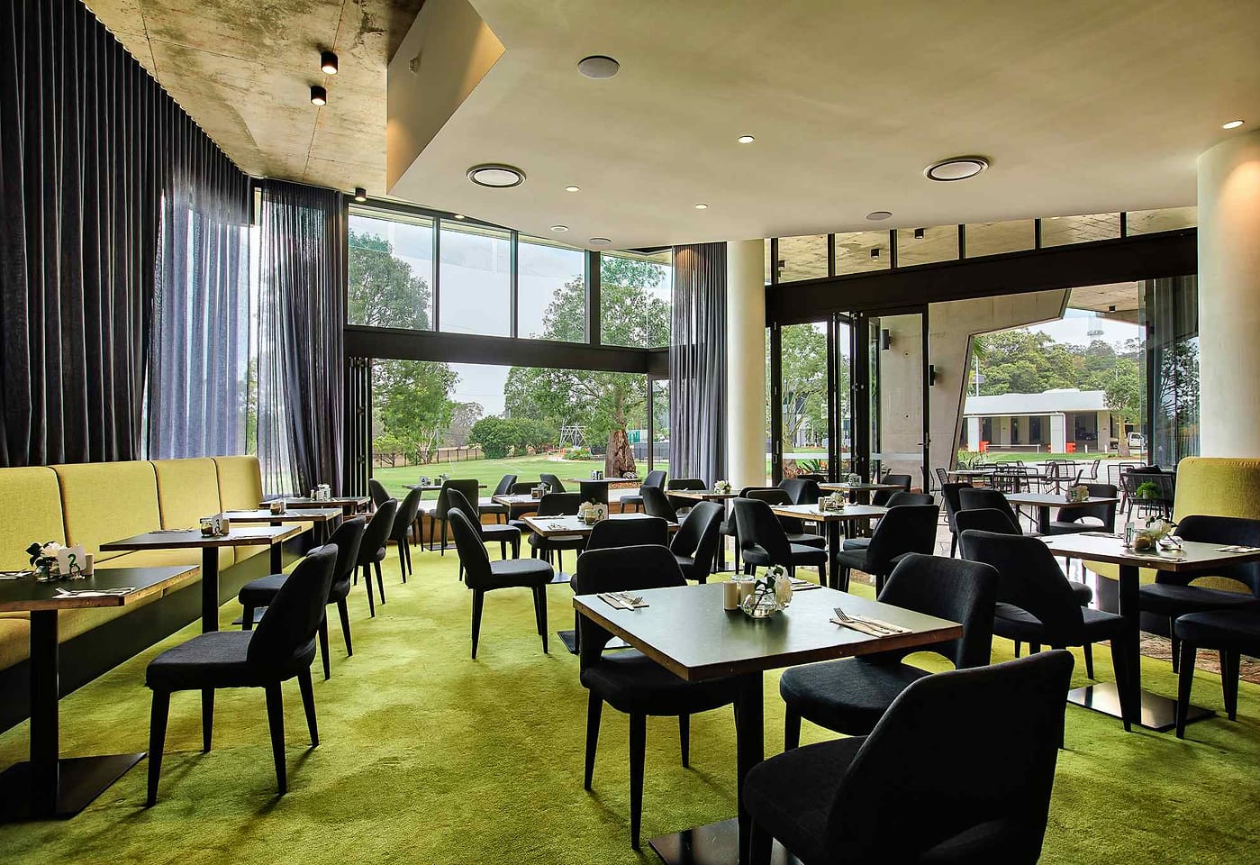 Eatons Hill Hotel | The Green Room | Venue Hire Brisbane | 1