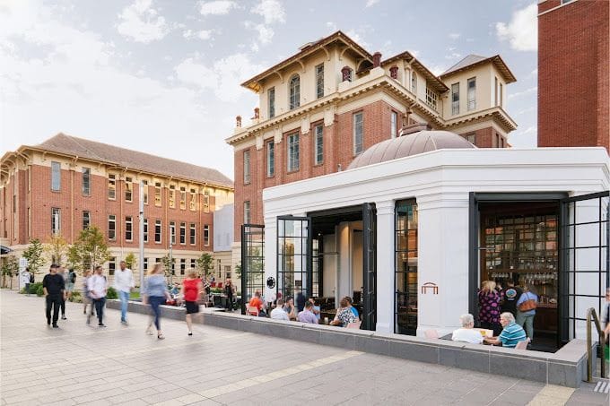 Elevate, Crowne Plaza Adelaide image 3