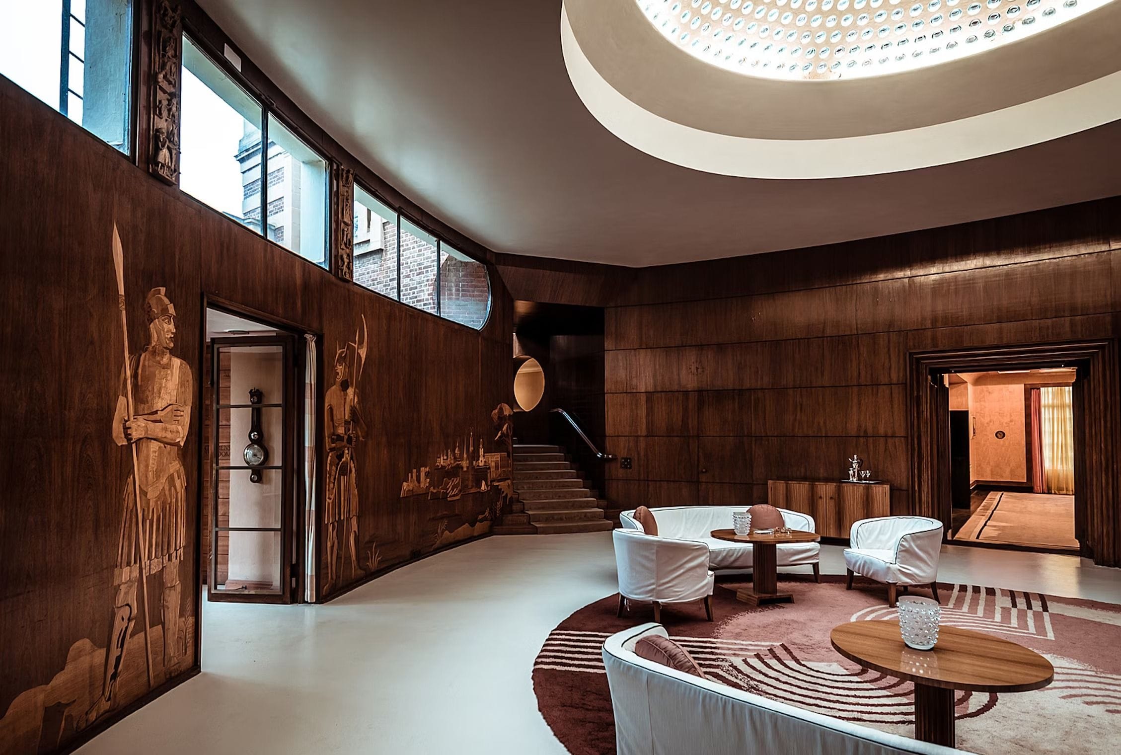 A grand conference venue fit for a king: Eltham Palace image 2