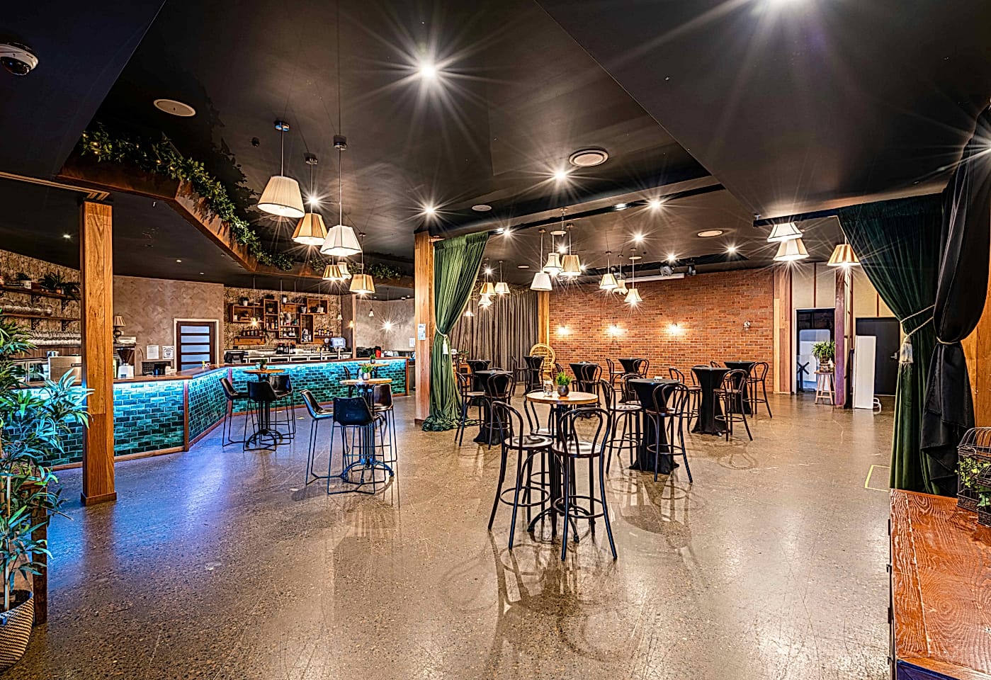 The Gallery, Recommended Loft West End image 2