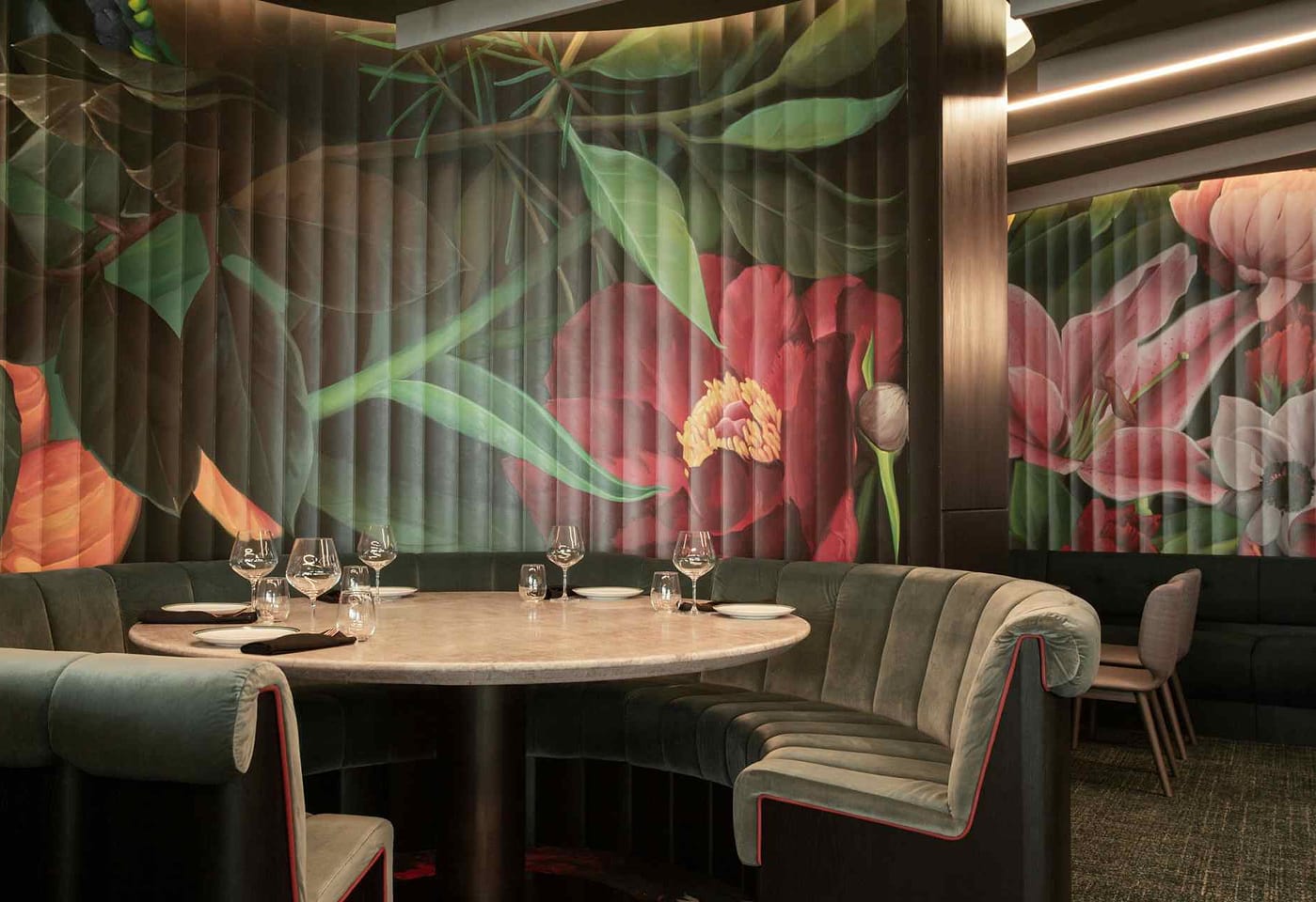 Exclusive Hire, Amphora1