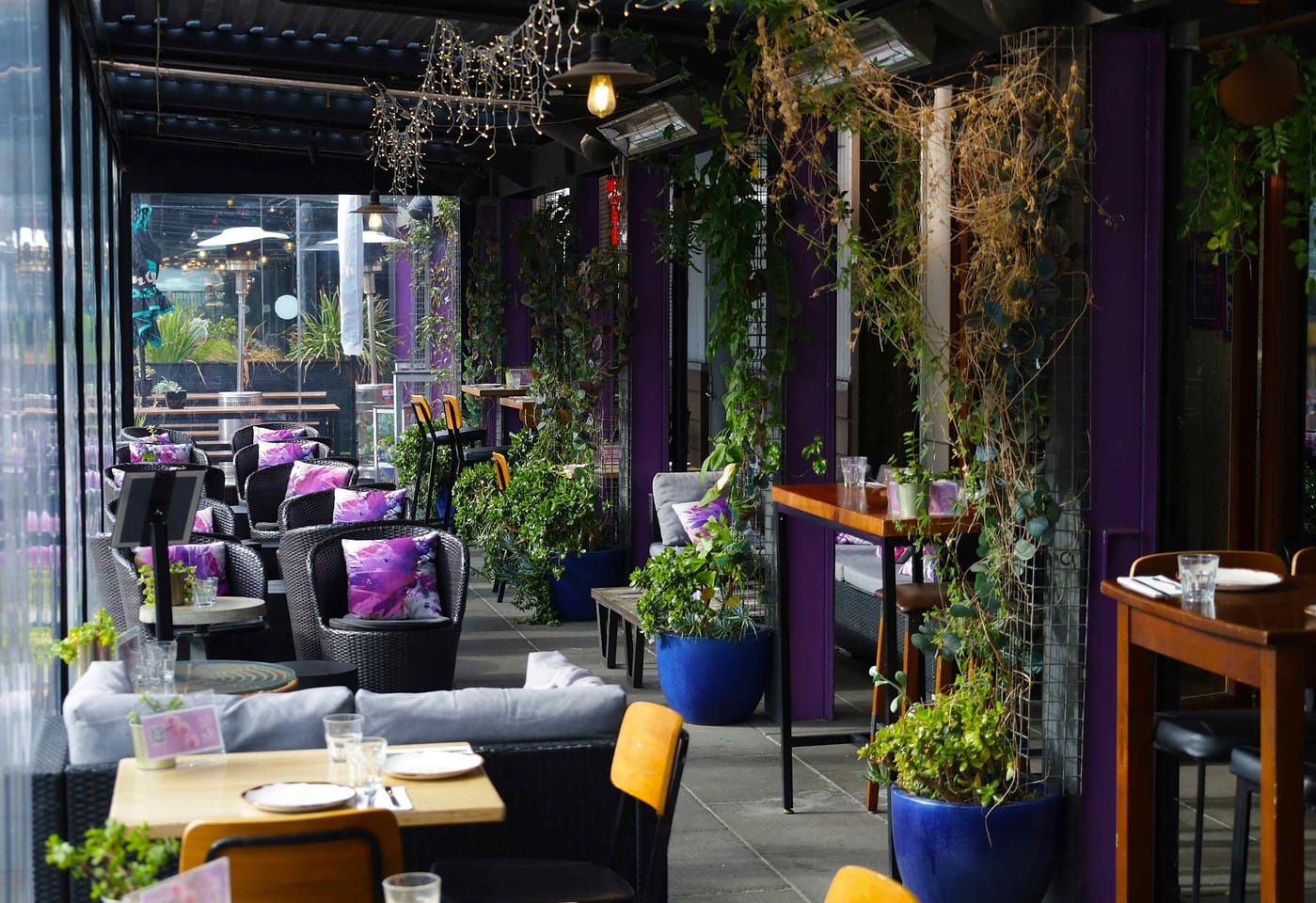 Plus 5 | Exclusive Riverside Bar | Venue Hire Melbourne | 2