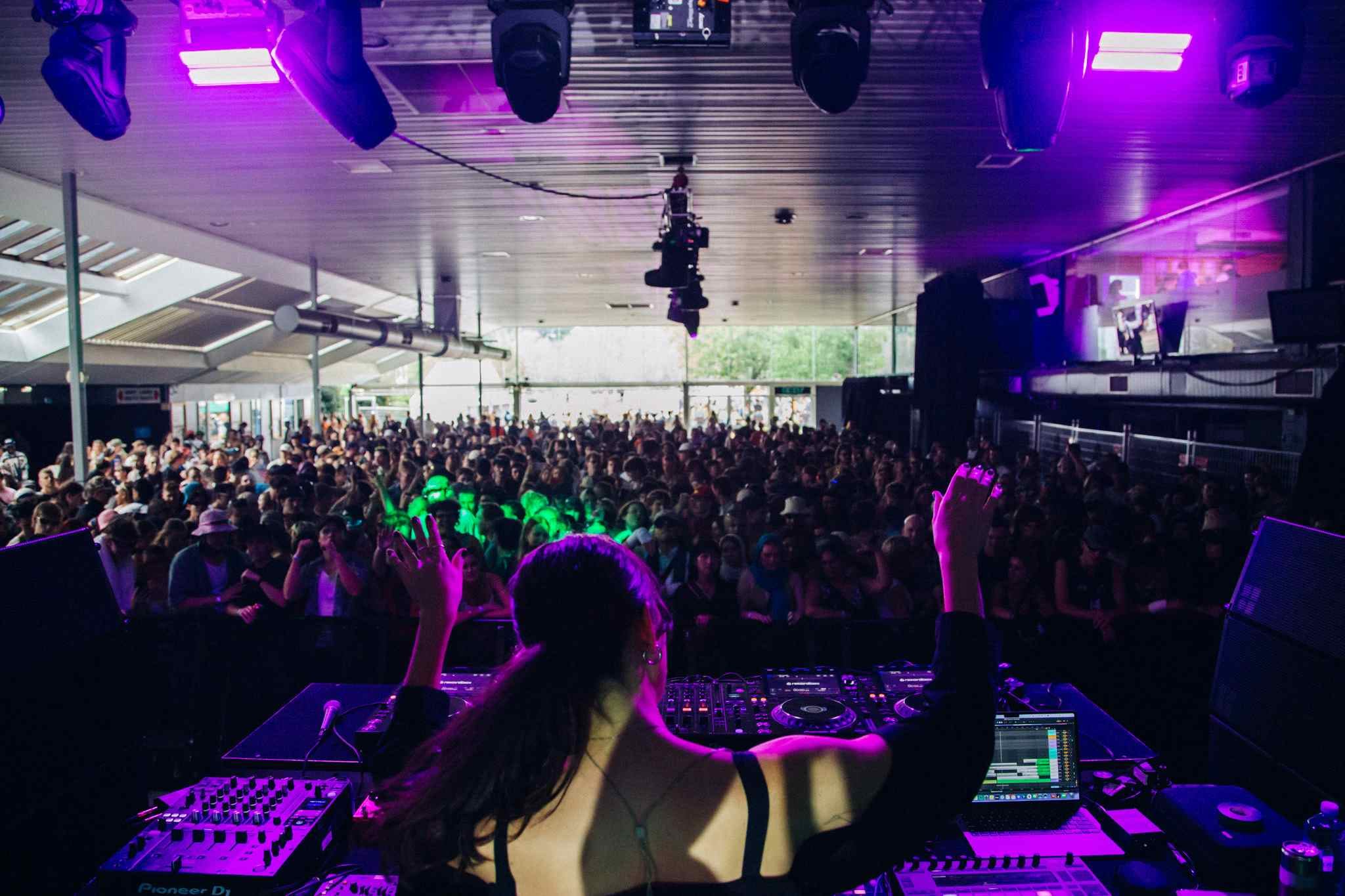 Exhibition Pavilion, Thoroughbred Park image 2