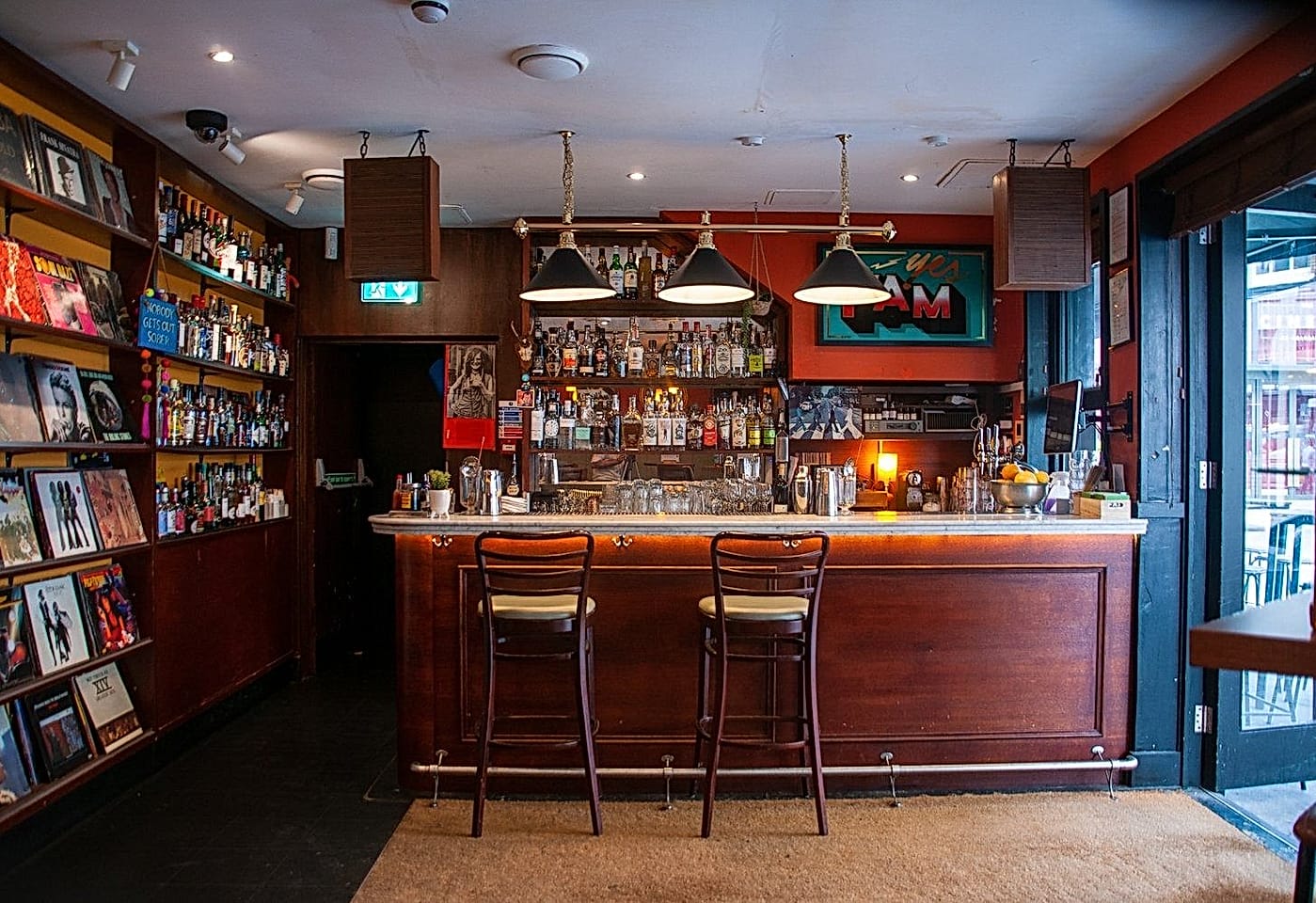 A feel-good bar near Oxford Street: FAM Bar & Kitchen1