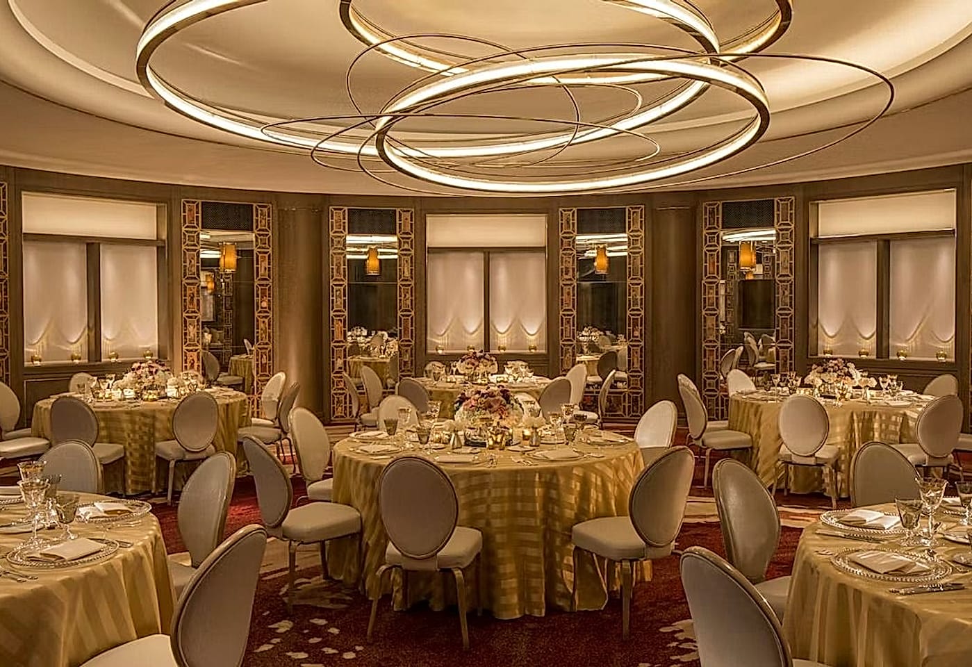 A circular ballroom in London: Merchants Hall, Four Seasons Hotel at Tower Bridge image 2