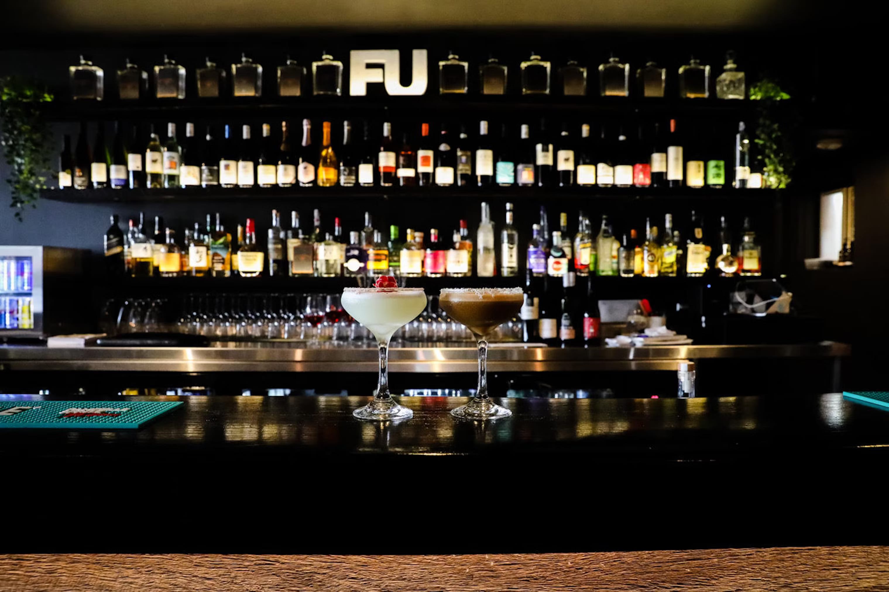 Fu Manchu Oriental Asian Fusion Restaurant | View of Bar and Cocktails | Venue Hire Gold Coast | 3