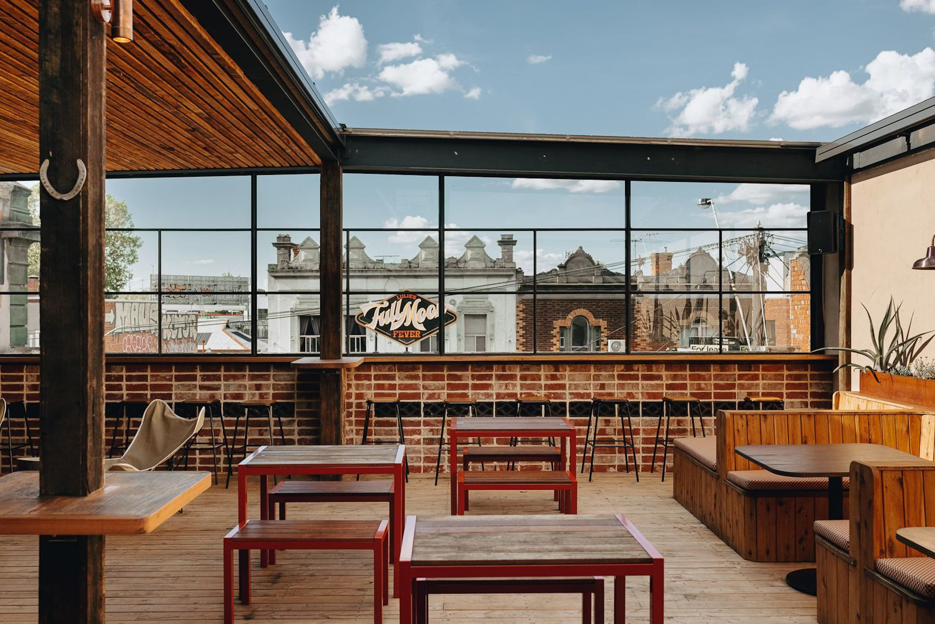 Full Moon Fever Rooftop, Lulie Tavern1