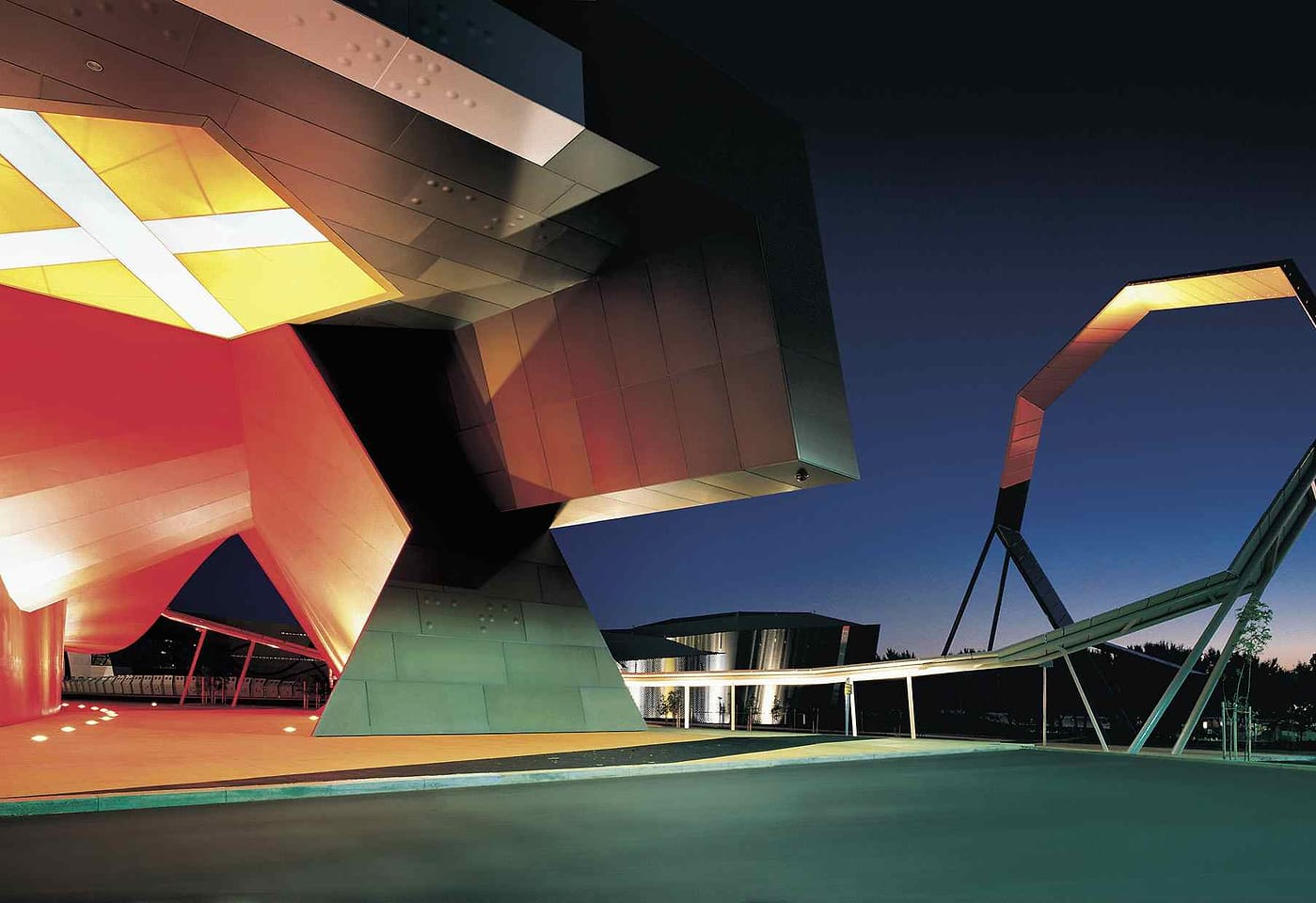 Gandel Atrium, National Museum of Australia image 3