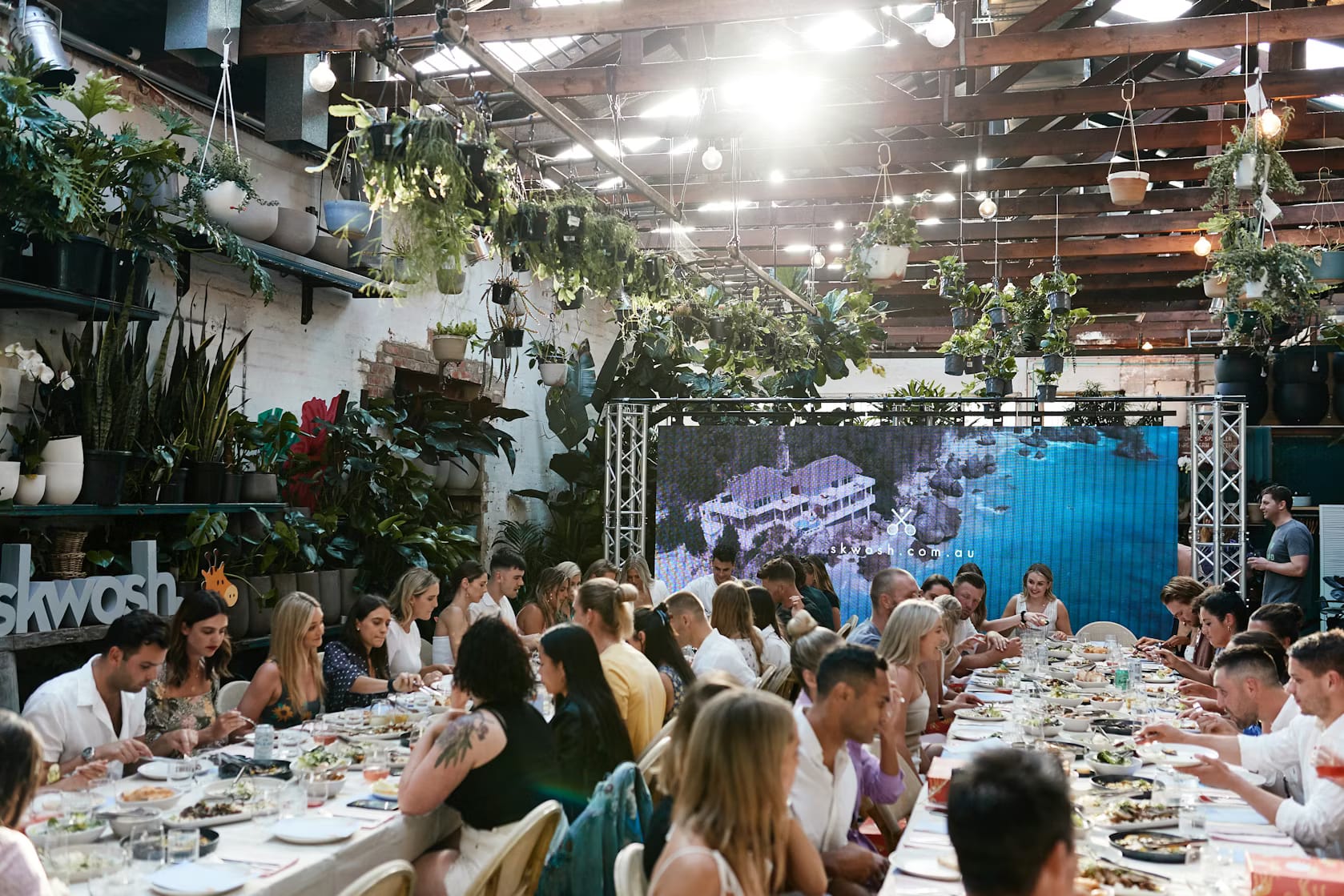 Glasshaus Inside, Glasshaus image 2