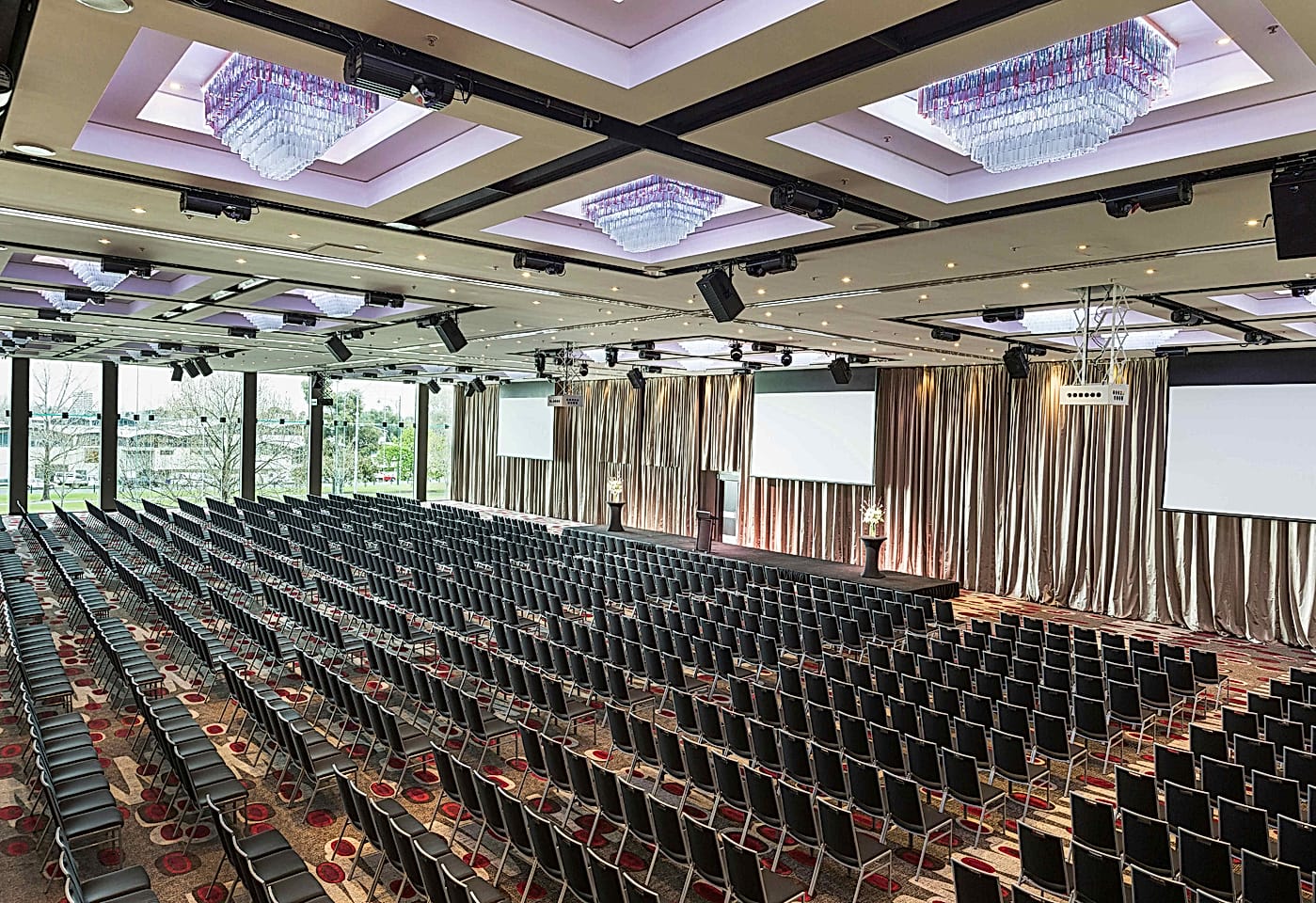 State Ballroom, Pullman & Mercure Melbourne Albert Park1