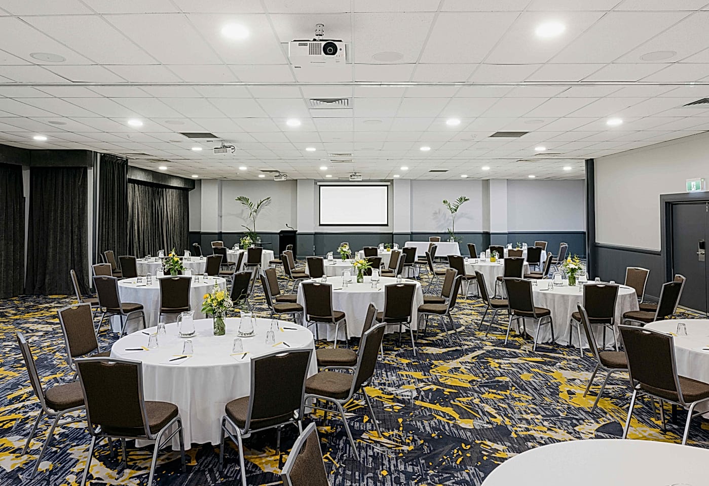 Grand Palms, voco Brisbane City Centre, an IHG Hotel image 3