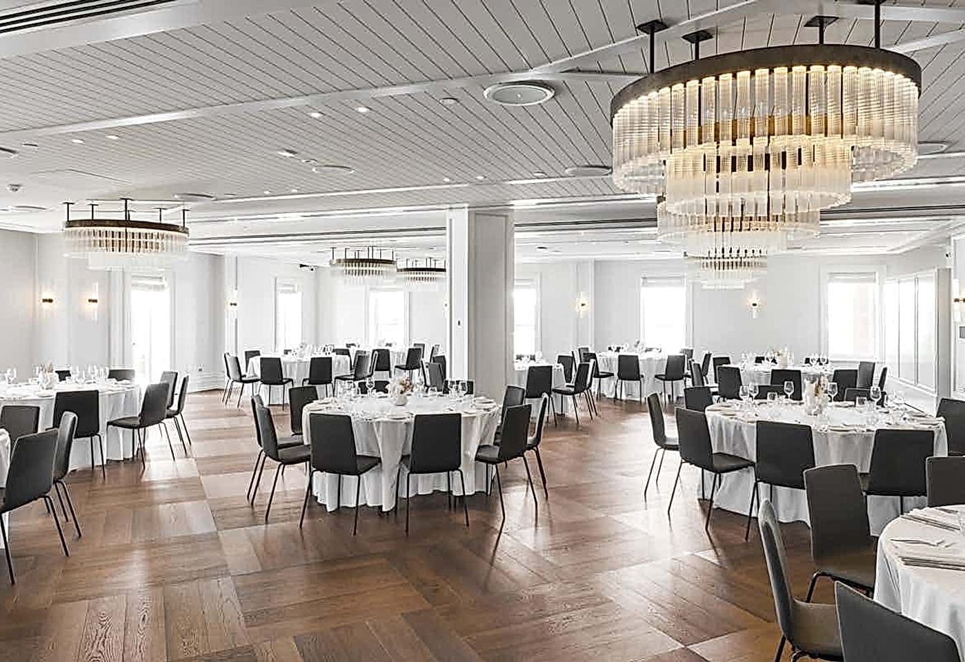 Halycon Hall, The Continental Sorrento1