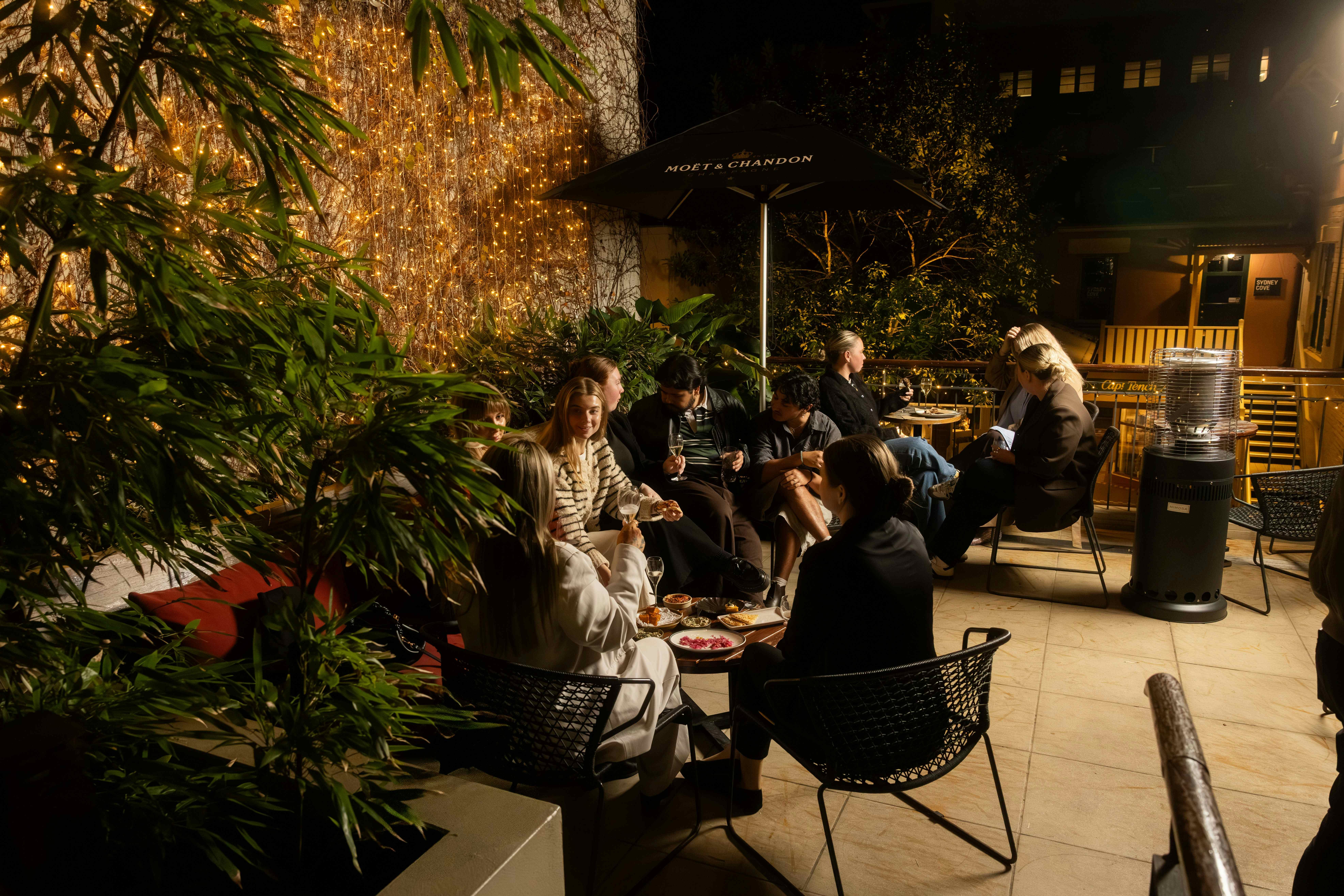 Garden Terrace, Harbour Rocks Hotel image 3