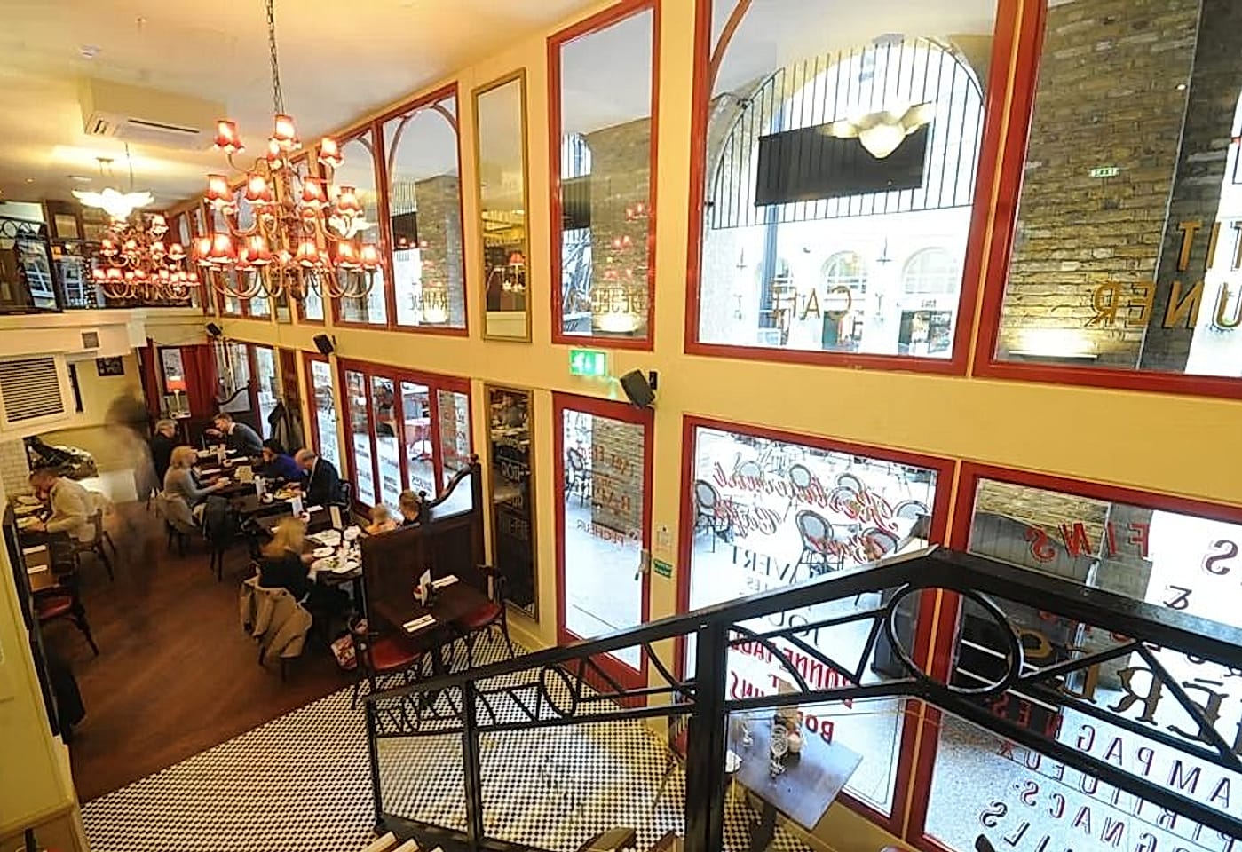 HaysGalleria, Cafe Rouge, function rooms Southbank