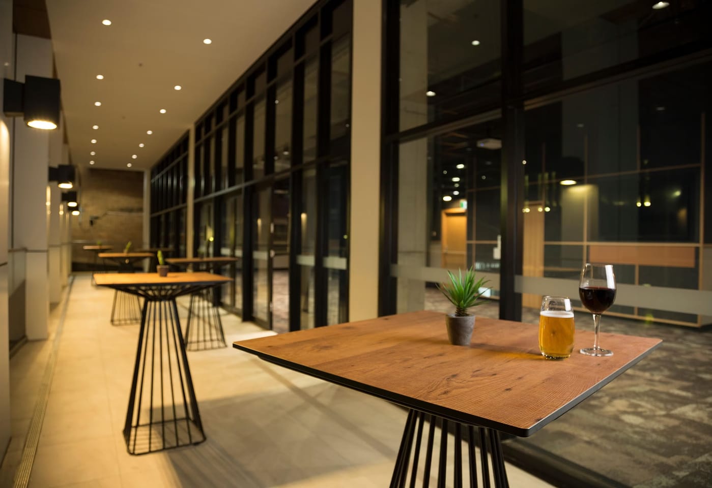 Holiday Inn Express Adelaide City Centre, an IHG Hotel | Balcony Room | Venue Hire Adelaide | 3