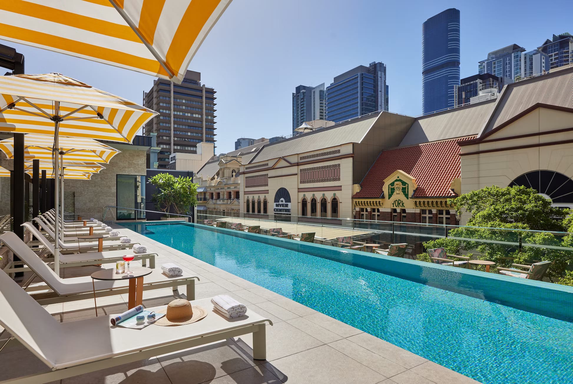 Hyatt Regency Brisbane | View of Sun Beds and City Skyline | Venue Hire Brisbane | 3