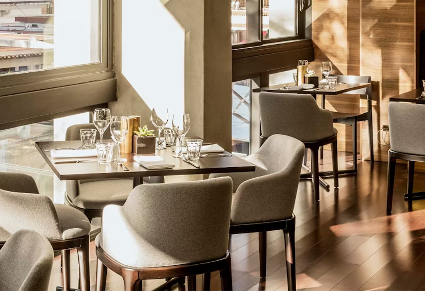 Hyatt Regency Brisbane | Lennons Restaurant & Bar - Private Dining Room | Venue Hire Brisbane | 2