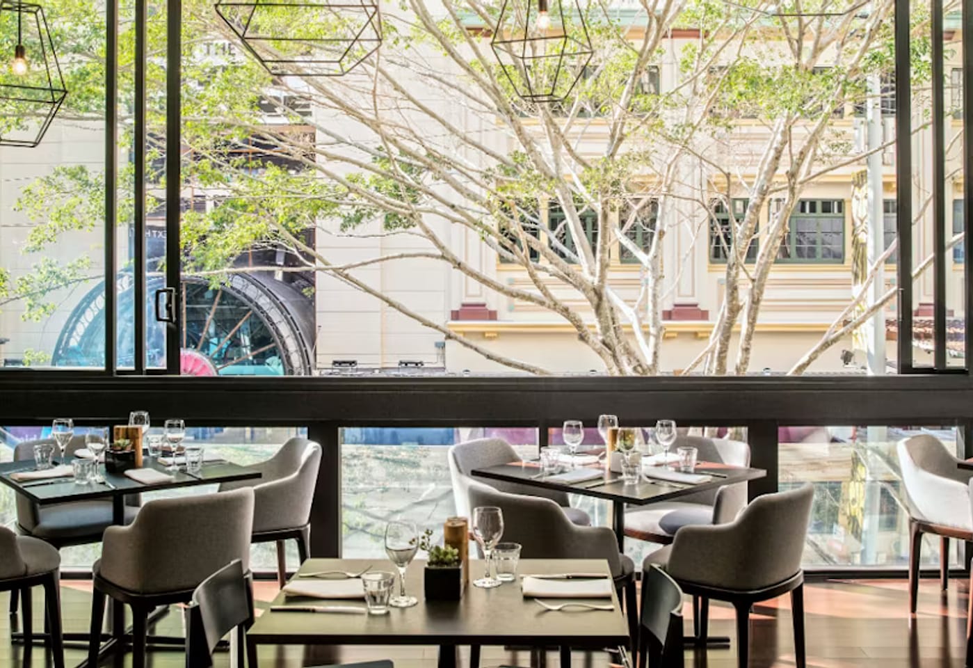 Hyatt Regency Brisbane | Lennons Restaurant & Bar - Private Dining Room | Venue Hire Brisbane | 1