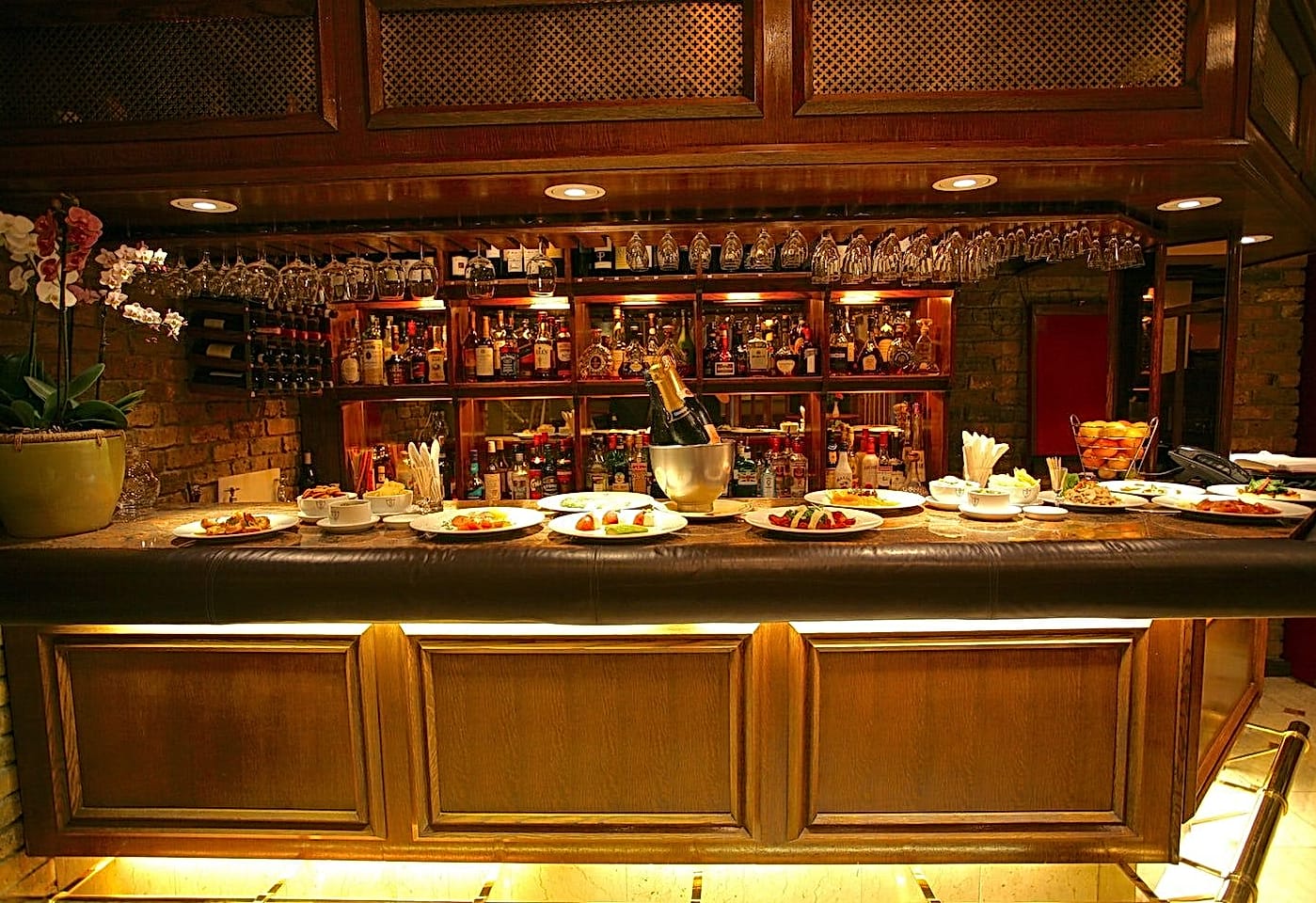 Bolton's Venetian Room London Bridge Christmas Dinner