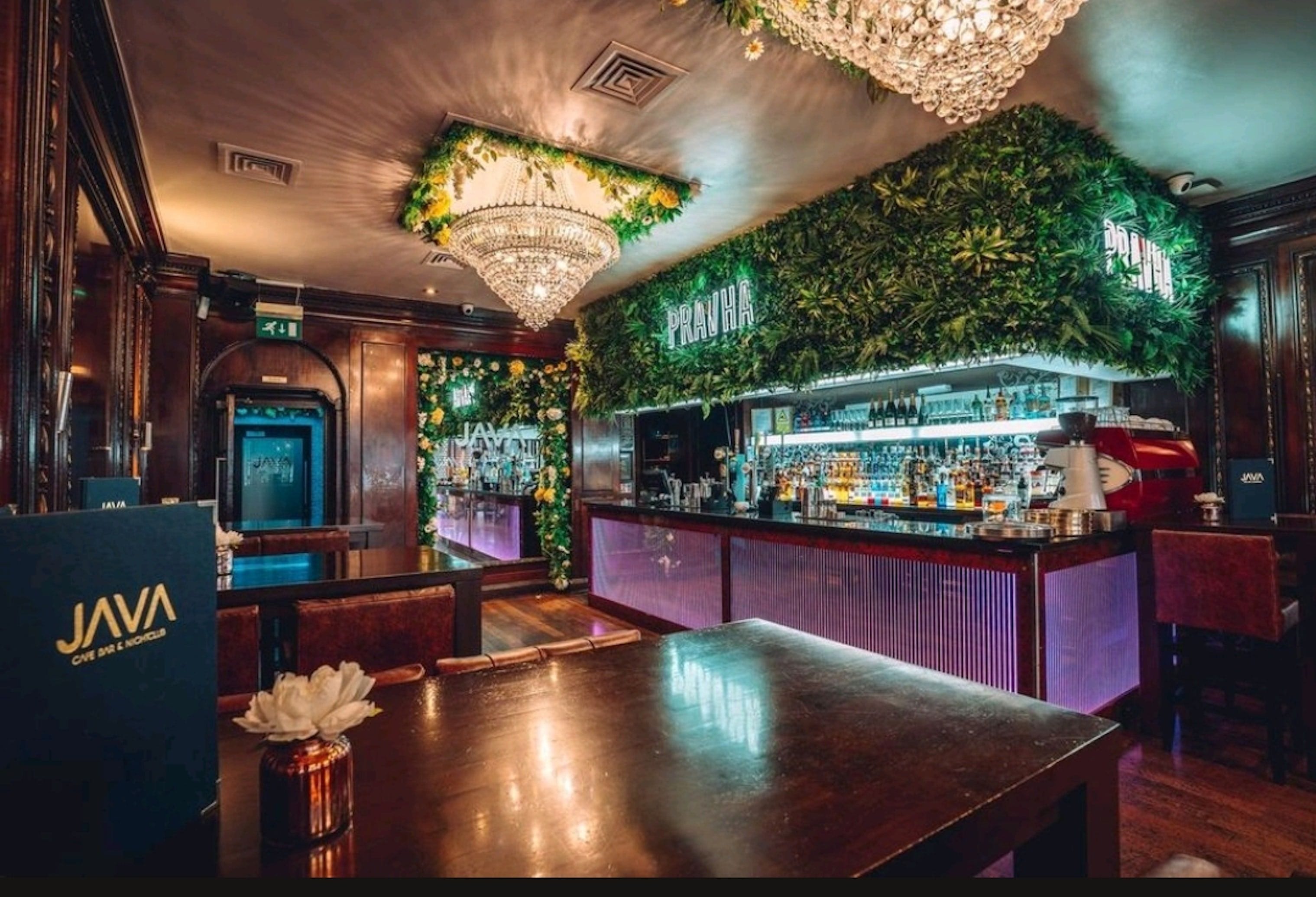 Java Bristol cocktail bar