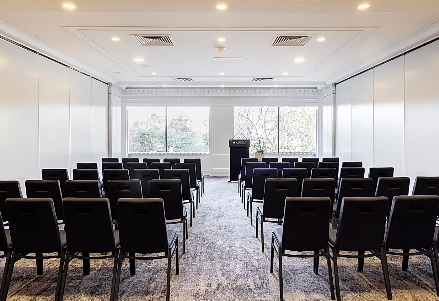 Junior Ballroom, Pullman Melbourne on the Park 1