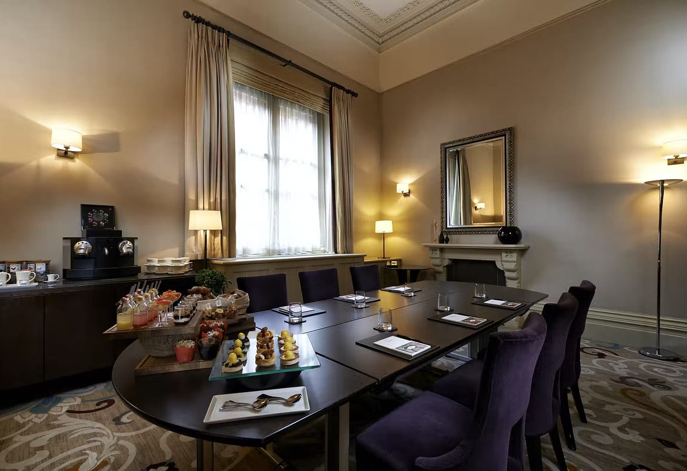 You can hire this meeting room for any event in London