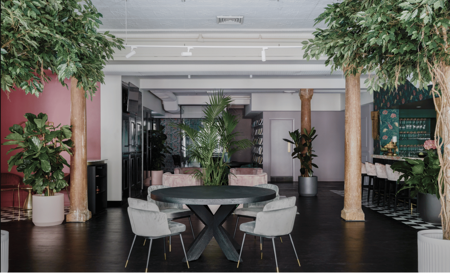 Large Multi-use Creative Space, Mezzanine House  image 3