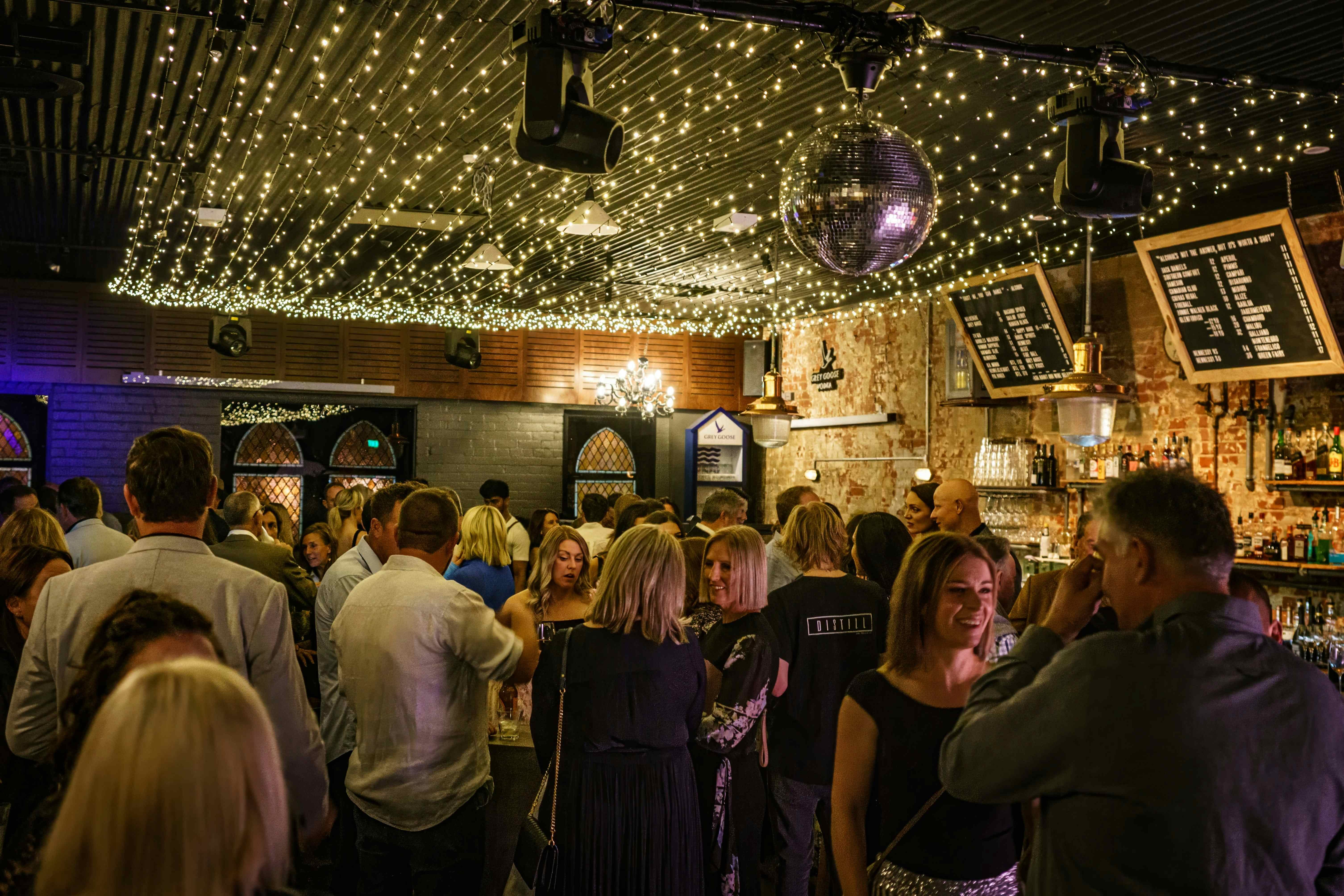 Discover These Gems For Your 40th Birthday Party