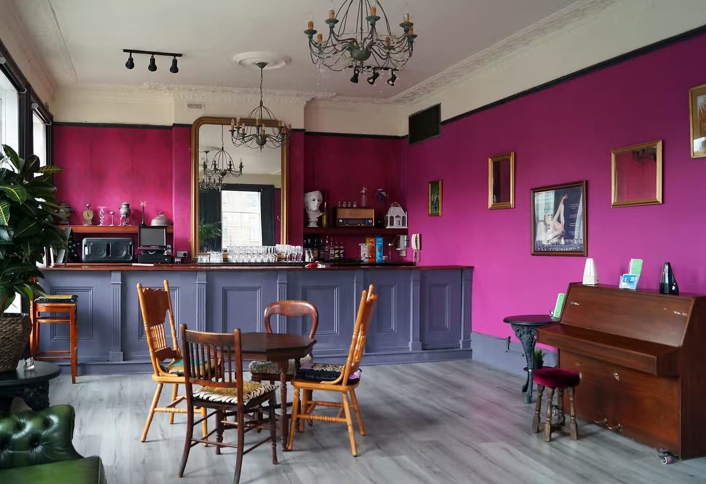 A cosy rehearsal space in Shoreditch, east London