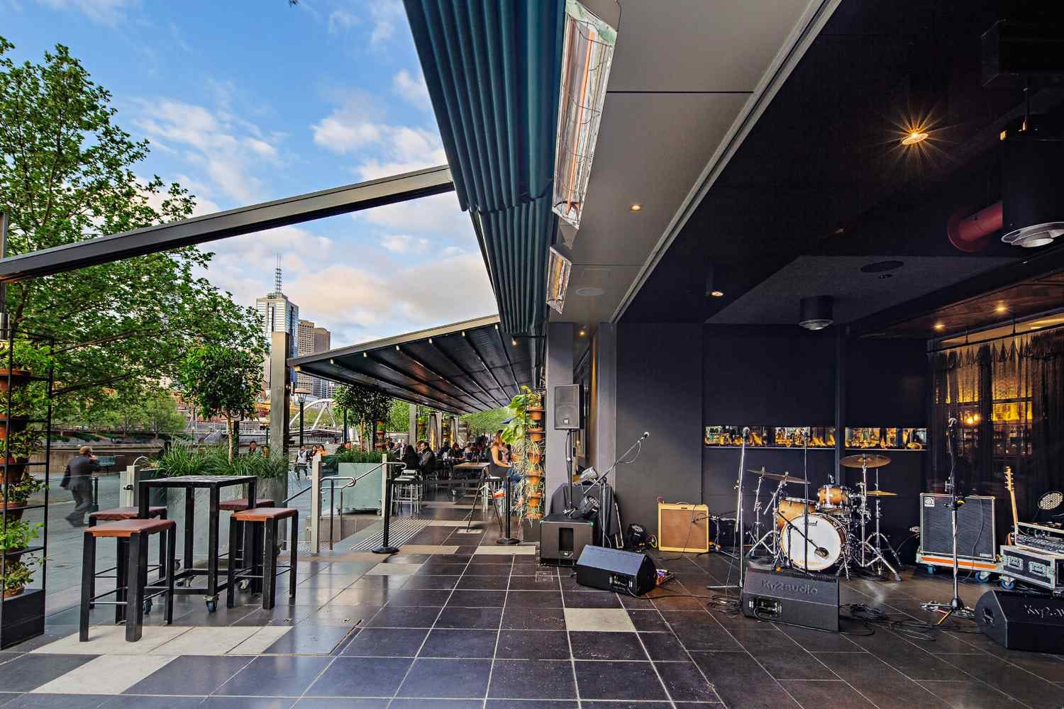 Lounge, Terrace and Bar, Ludlow Bar image 2