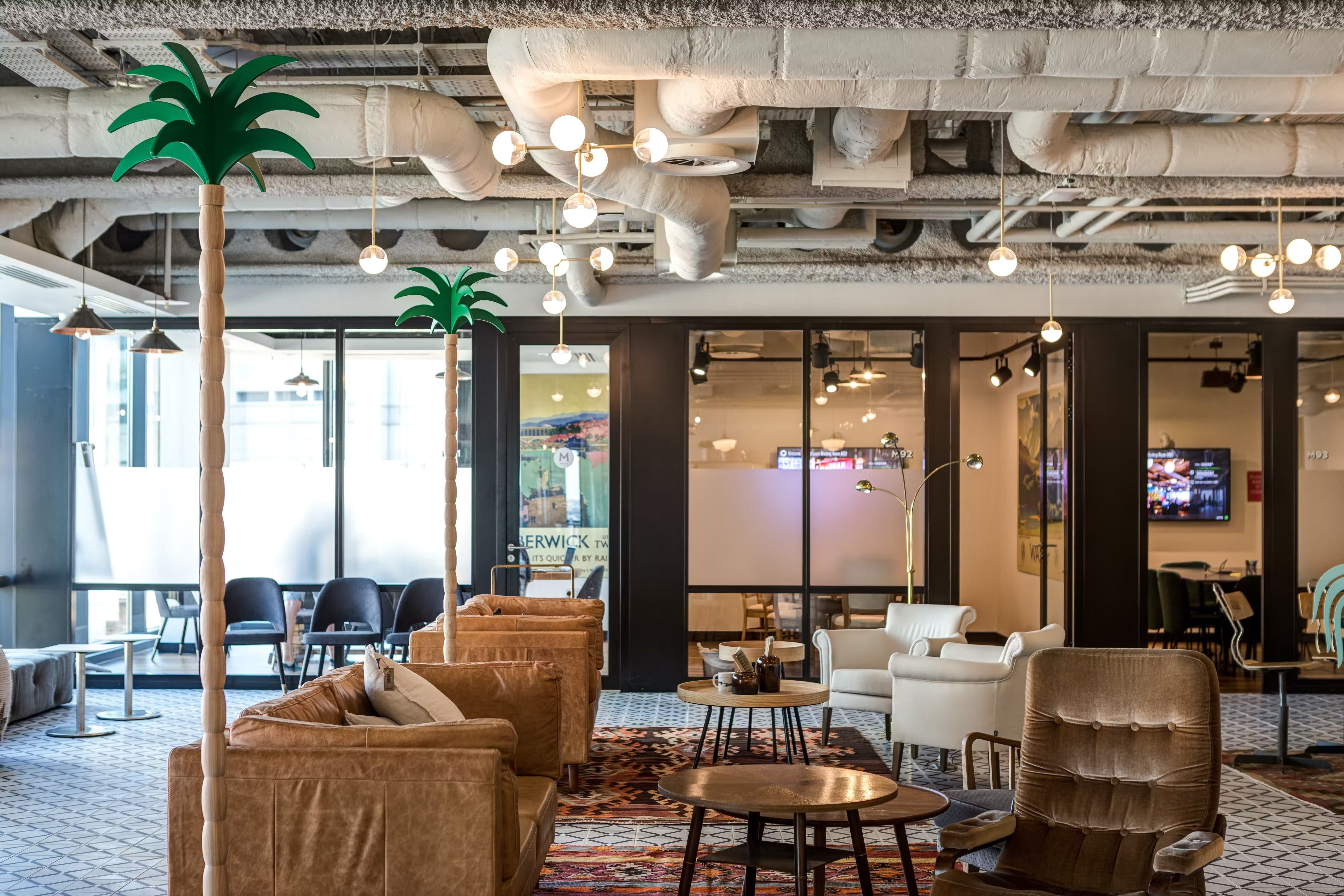 M81 London meeting room 3