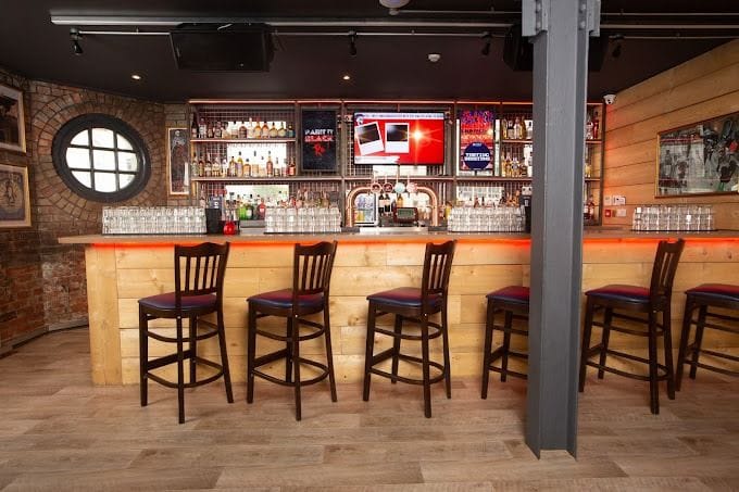 A Manchester bar that never loses its mojo: MOJO Manchester 1