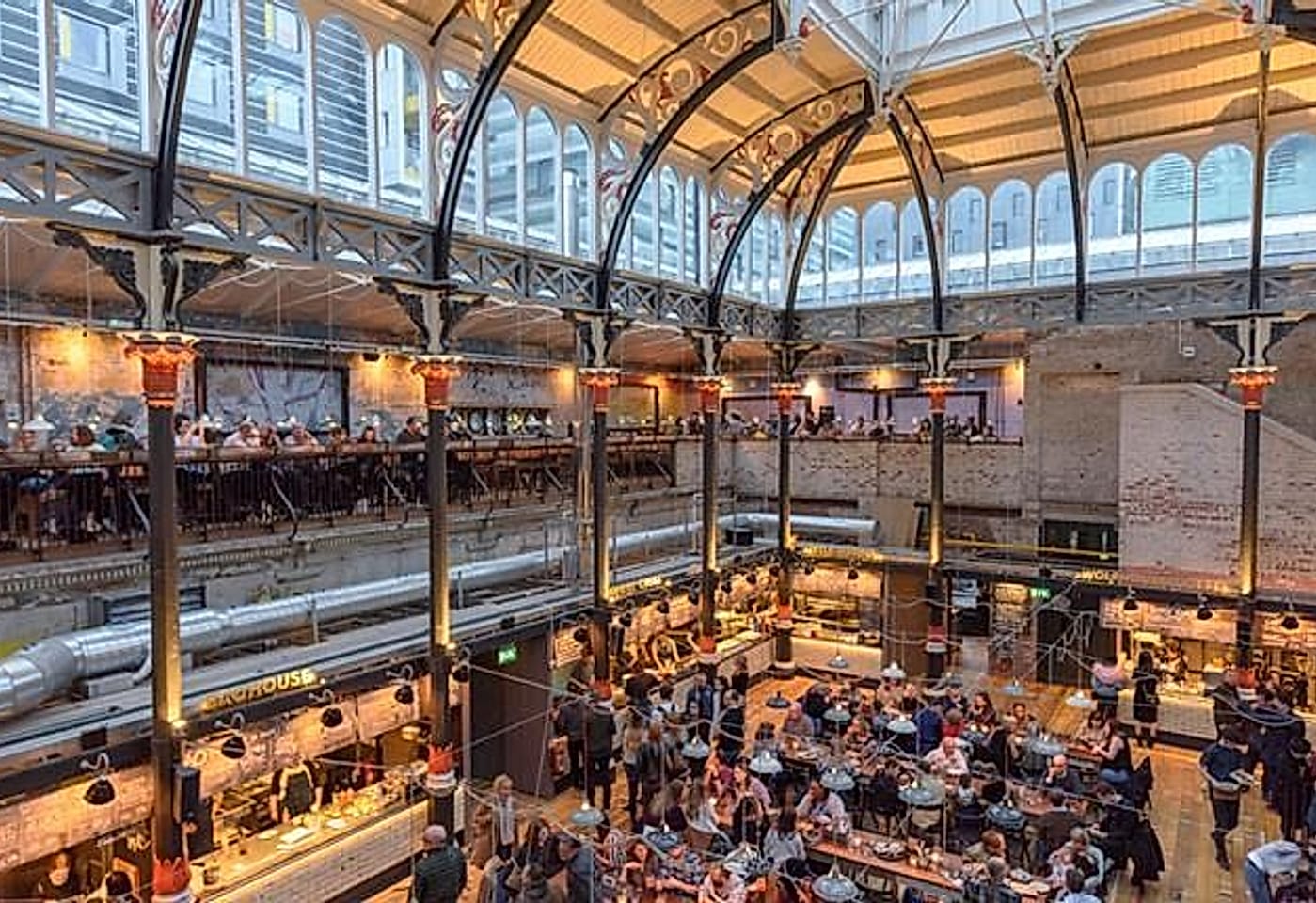 Maccie mayor party manchester