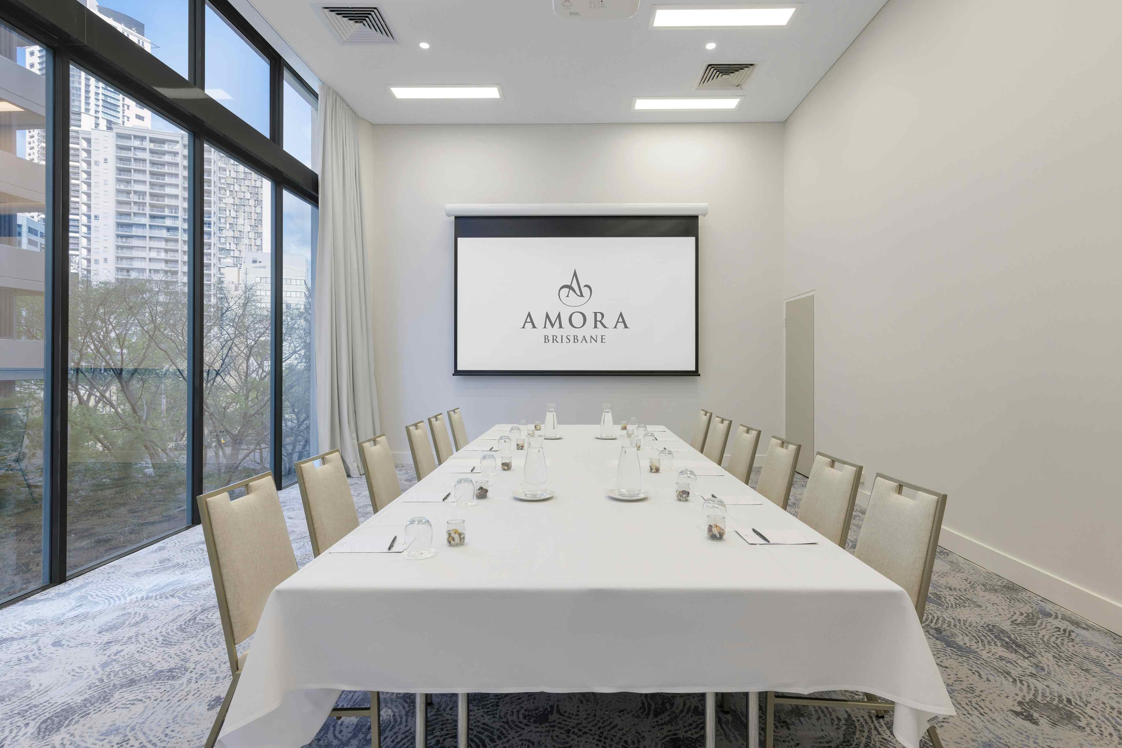 Machellar Room, Amora Hotel Brisbane1