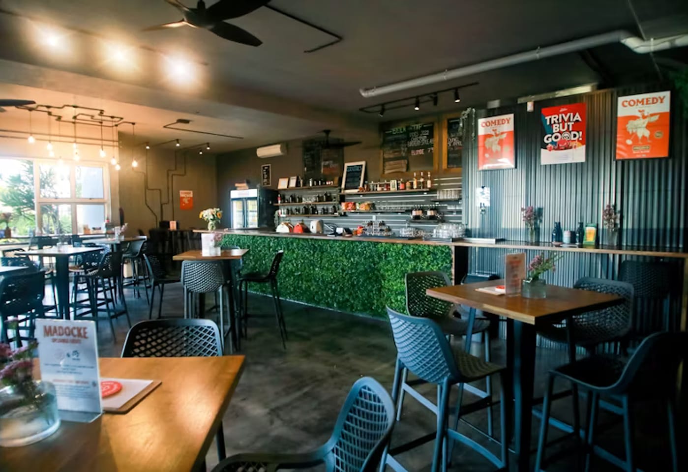 Madocke Beer Brewing Company | Indoor Bar and Seating | Venue Hire Gold Coast | 1