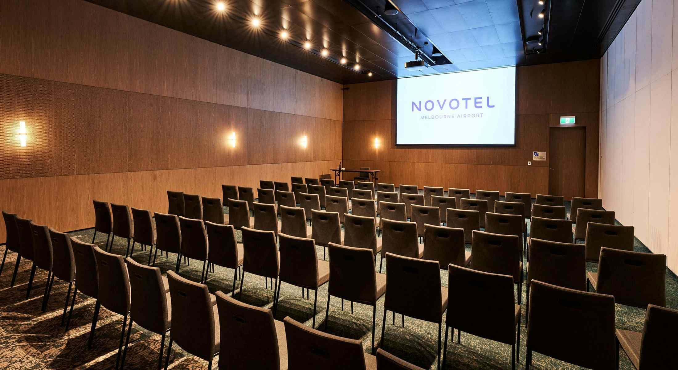 Main Ballroom, Novotel Melbourne Airport image 2