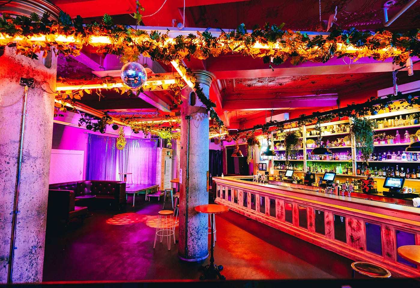 Burdekin Hotel | Main Bar | Venue Hire Sydney | 3