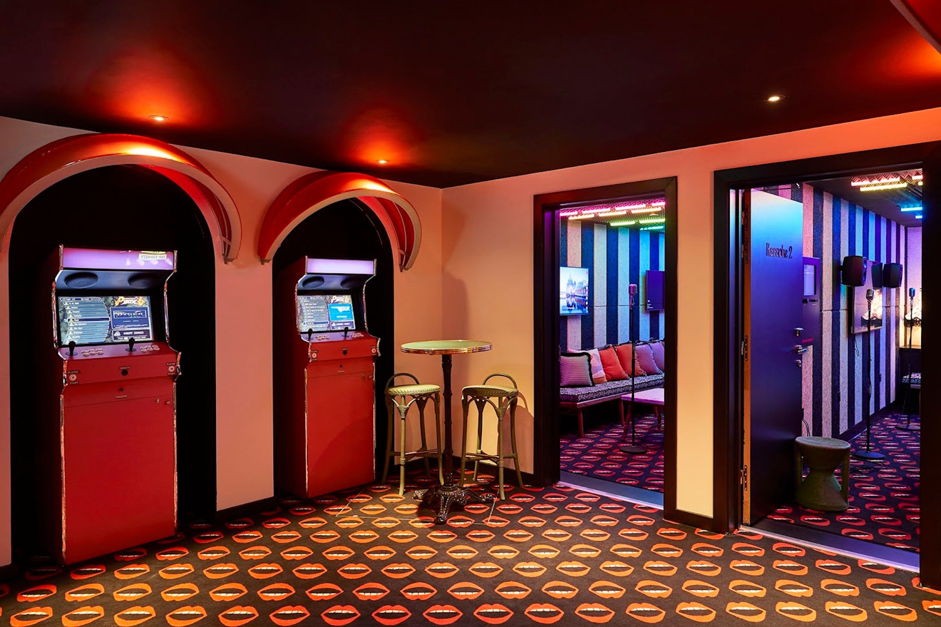 Mama shelter karaoke venue shoreditch