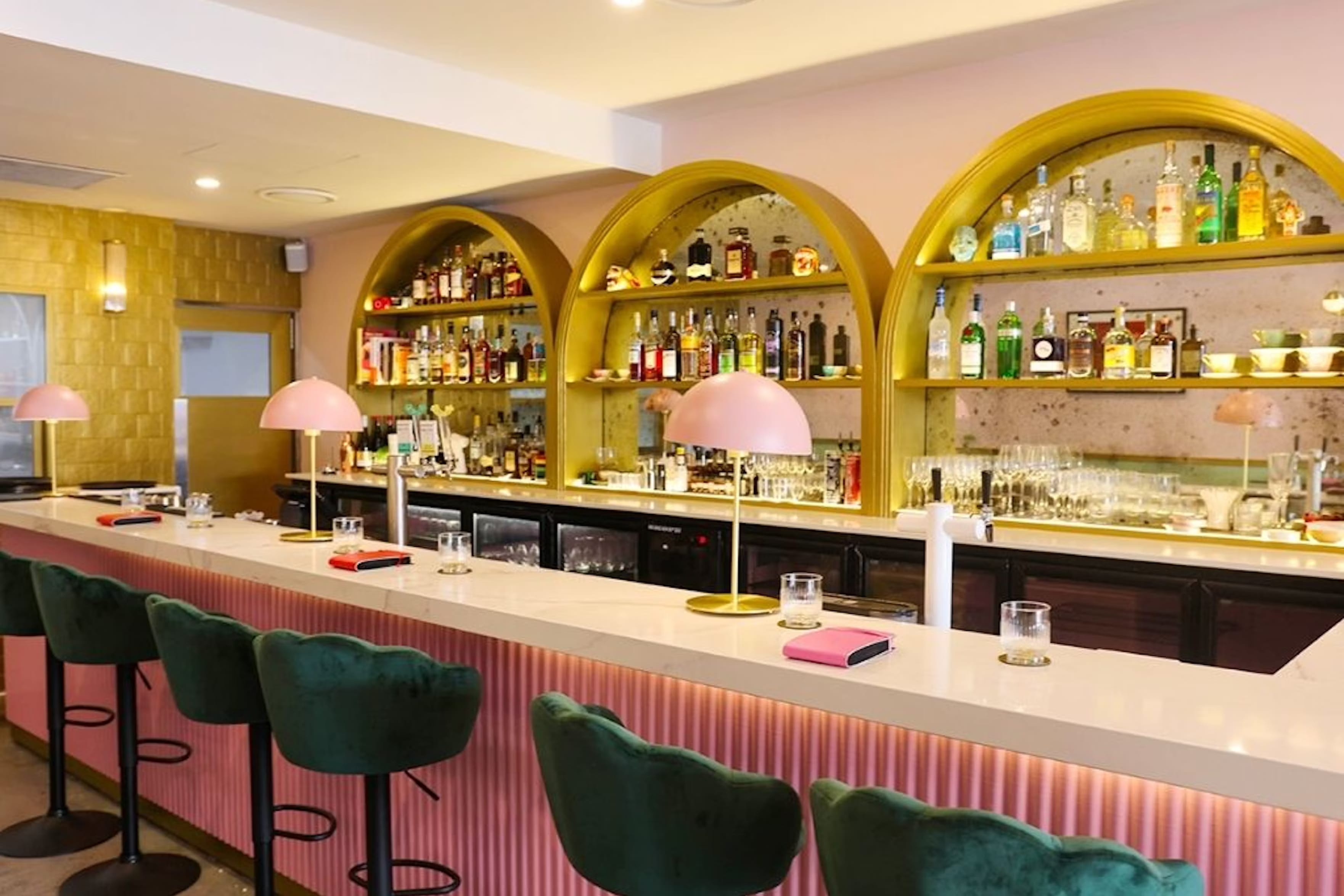 Marilyn's Bar & Diner, Exclusive Hire image 2