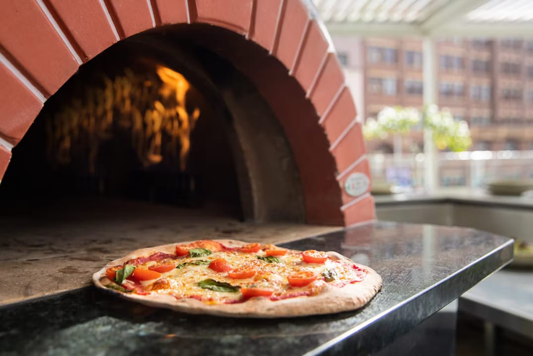 Mercure Sydney | Pizza | Venue Hire Sydney | 3