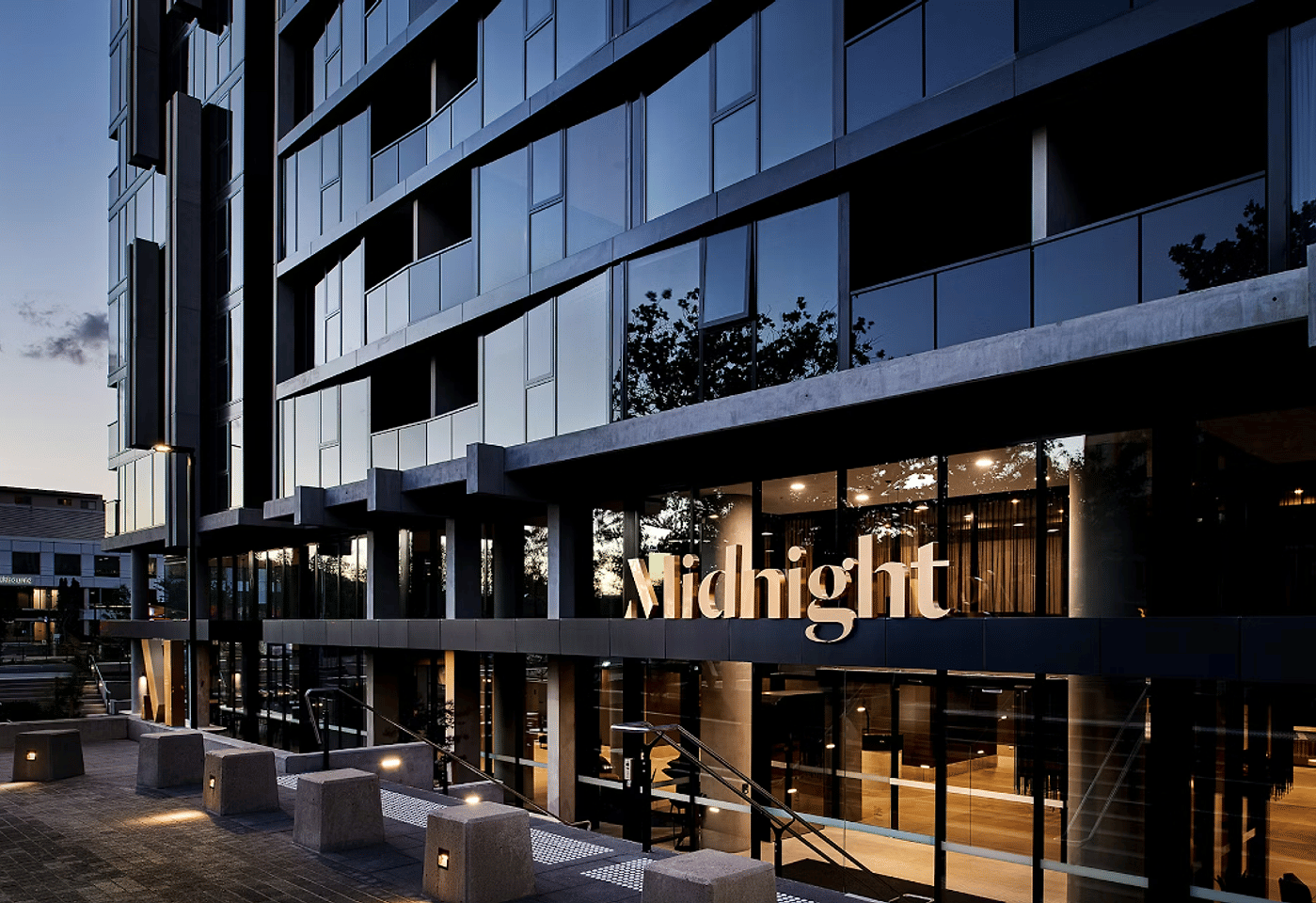 Midnight Hotel - Autograph Collection | The Atrium | Venue Hire Canberra | 3
