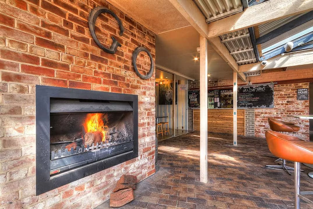 The Beer Garden, Mile End Hotel  image 2