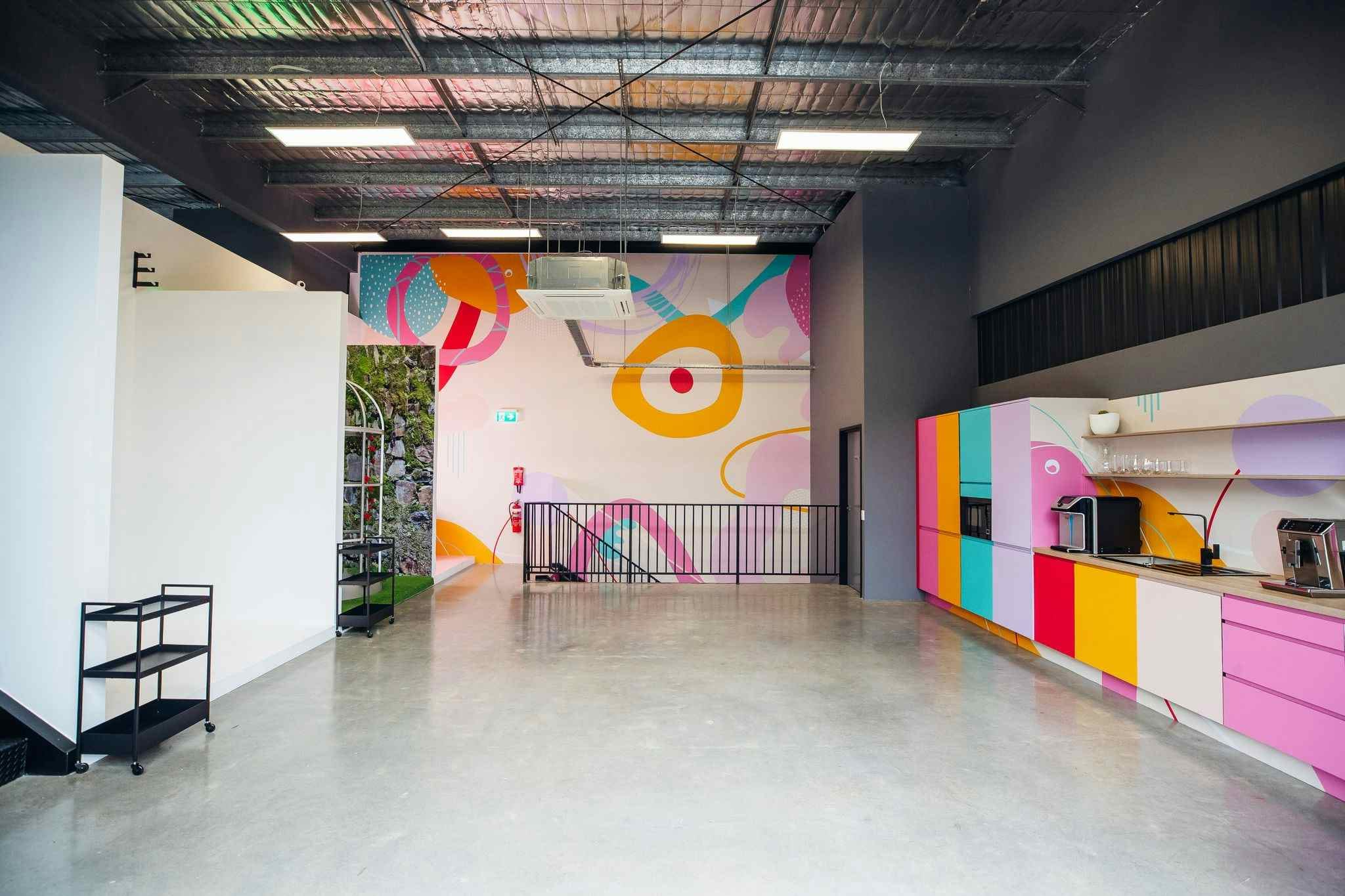 Exclusive Hire, Mimmynvovo Studio image 2