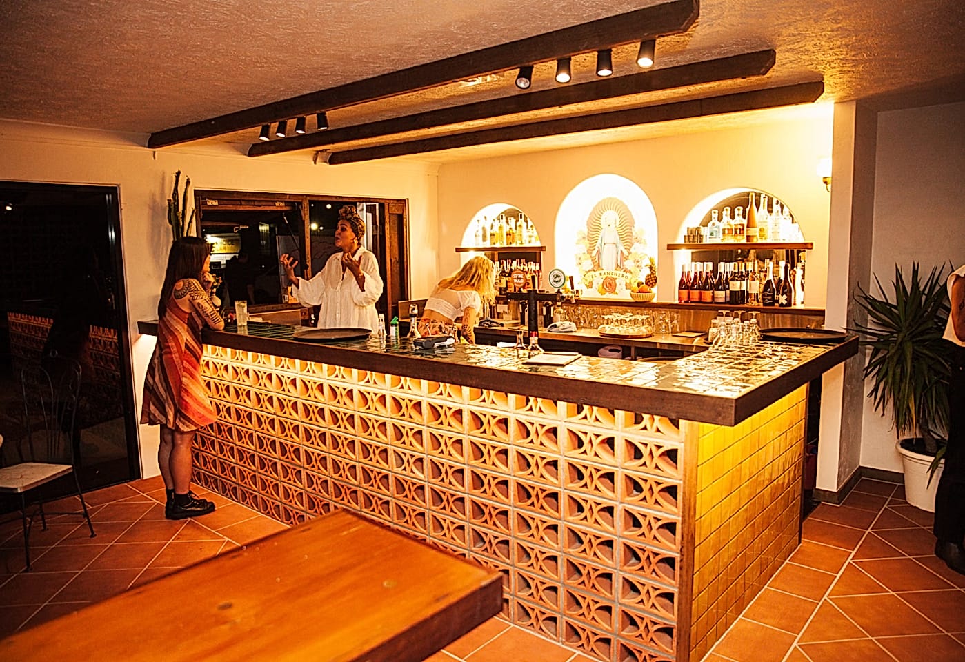 Mo's Desert Clubhouse | El Ranchero Exclusive Hire | Venue Hire Gold Coast | 2