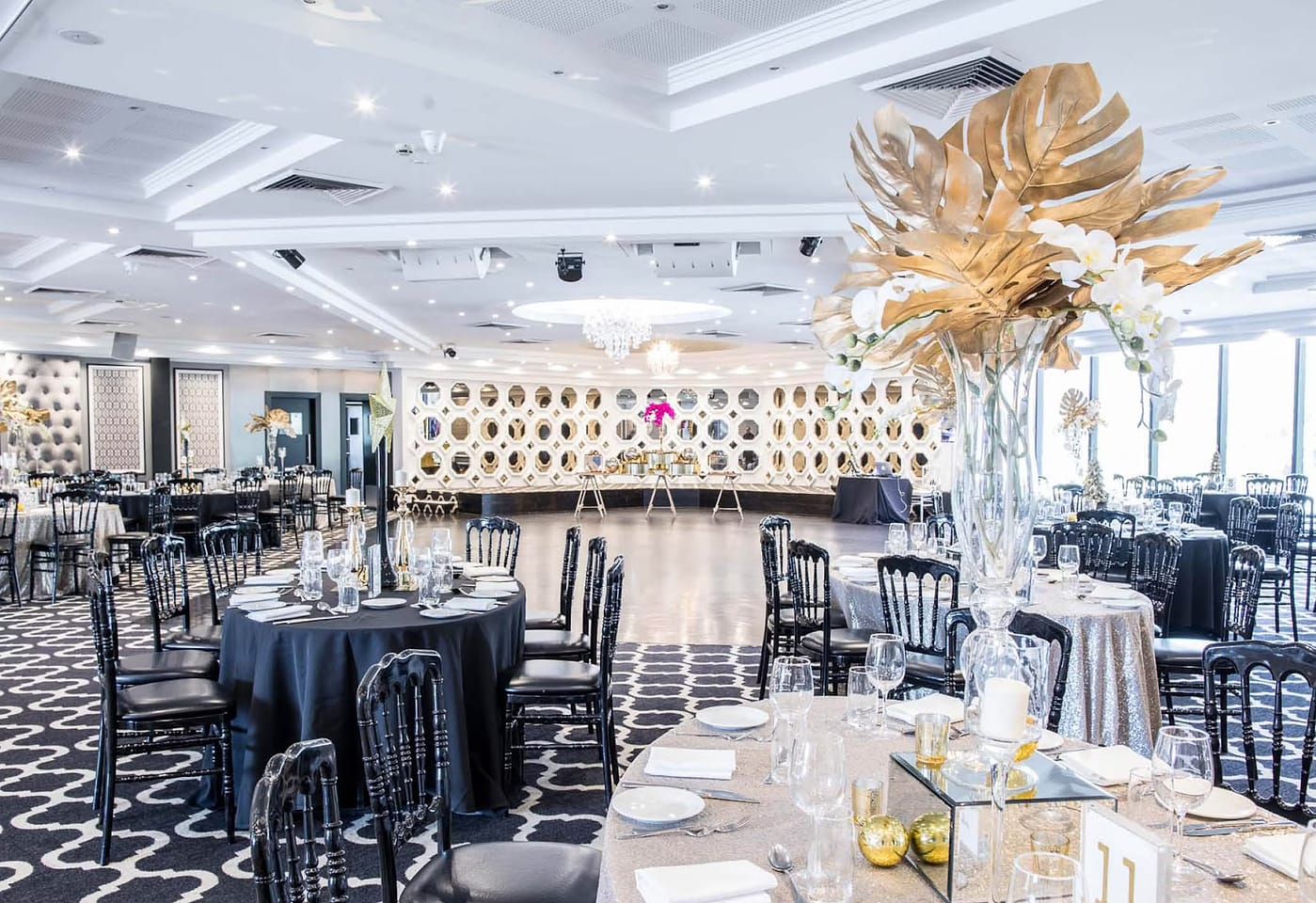 Monte Cristo Lounge, Doltone House, Sylvannia Waters1