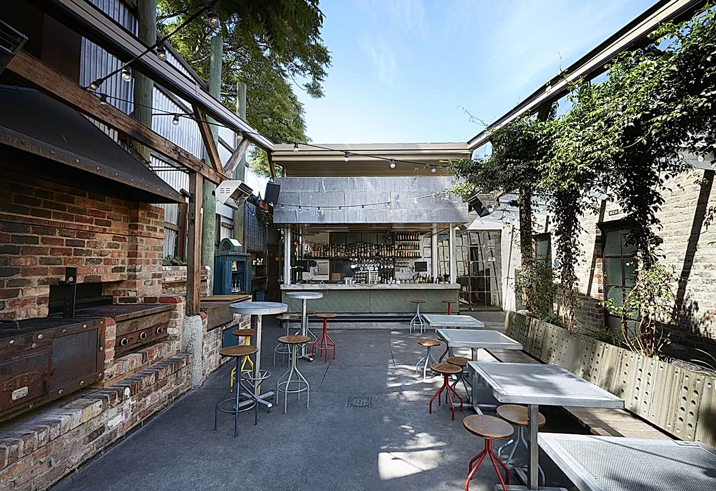 Dr Morse Bar & Eatery | Beer Garden | Venue Hire Melbourne | 3