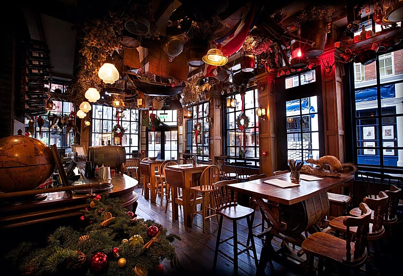 Mr Fogg's Tavern West end pubs