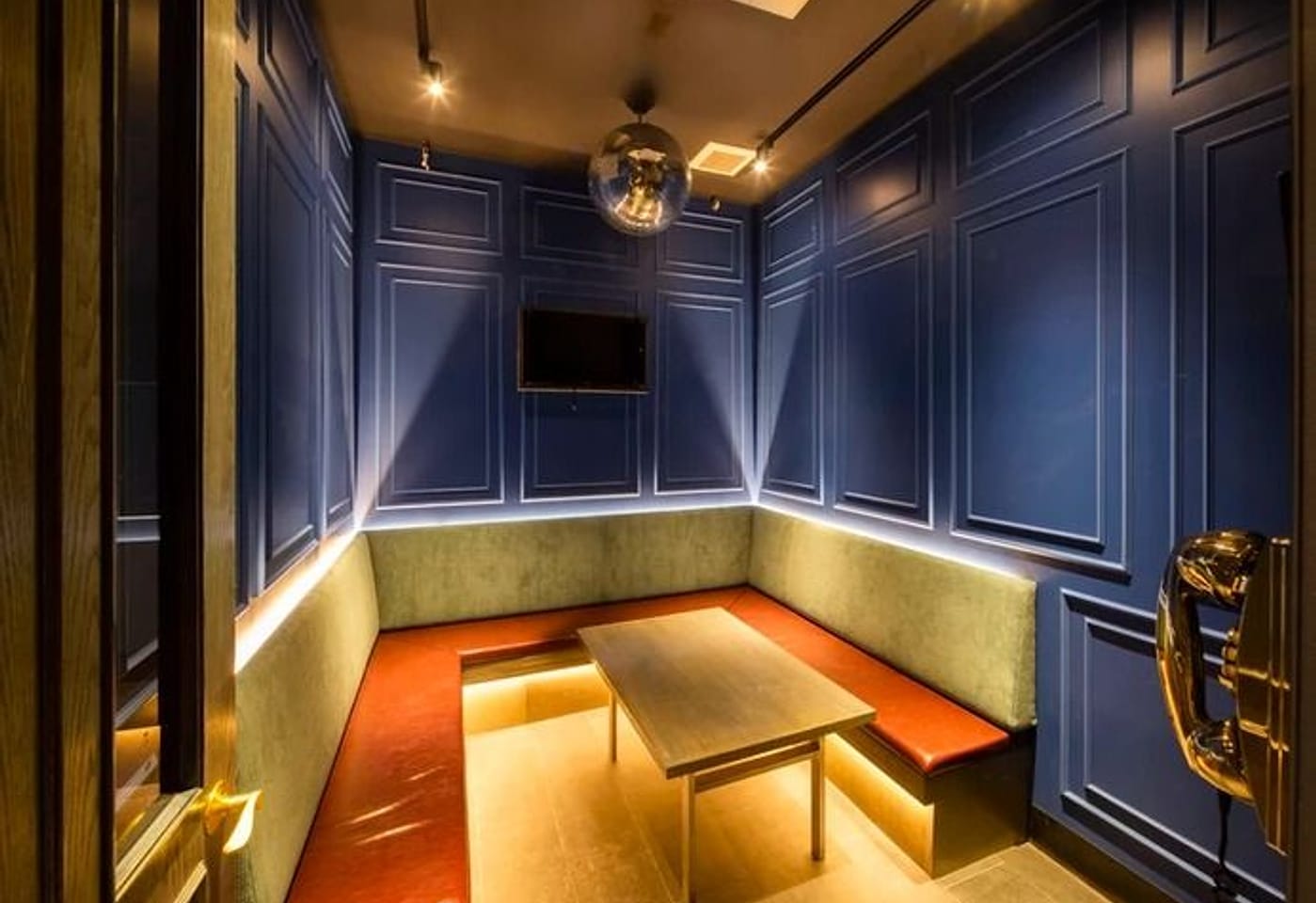 Upmarket Karaoke for an all-singing, all-dancing birthday in New York City: Ms. Kim’s Karaoke Bar image 3