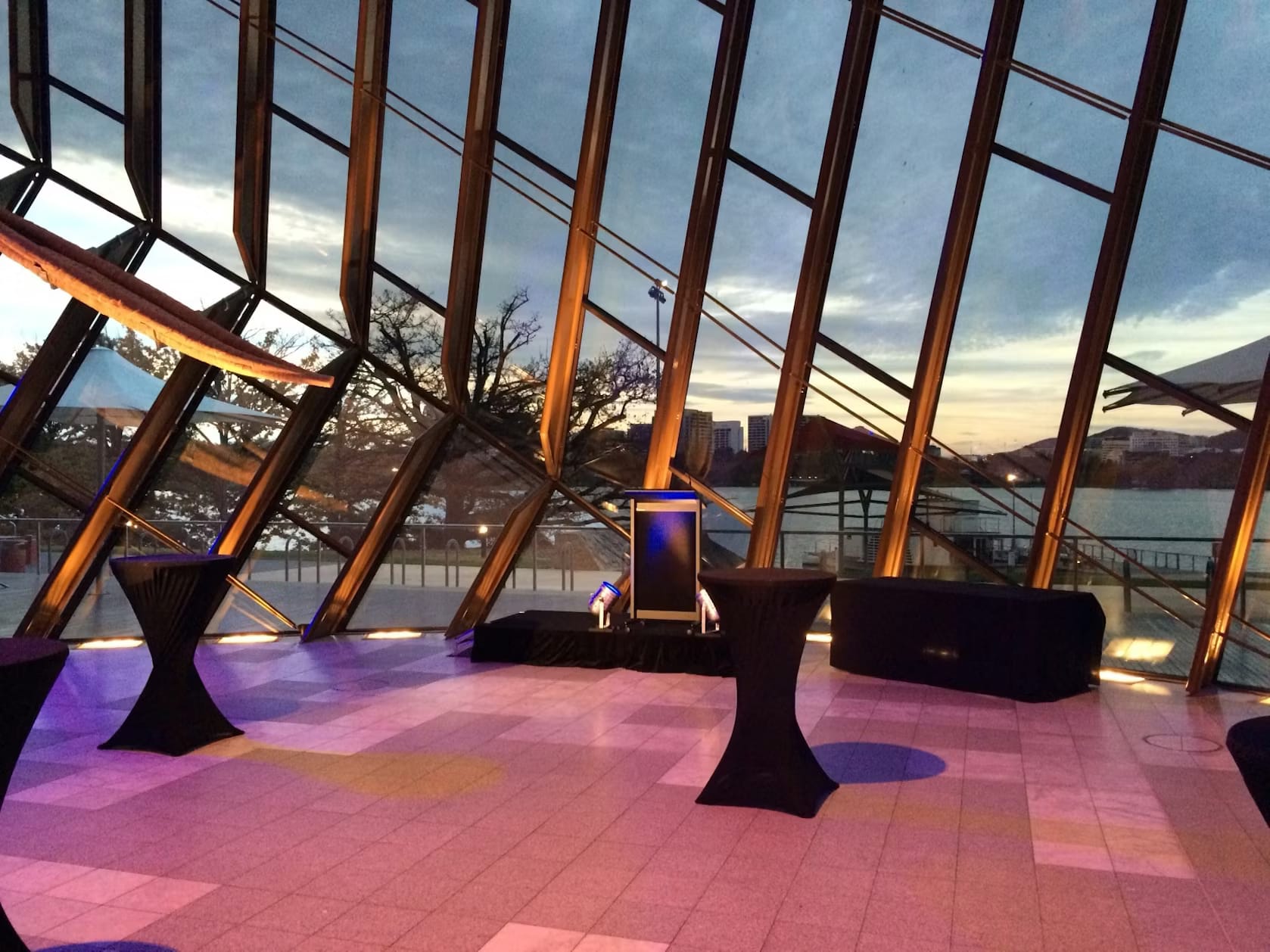 Bay Windows, National Museum of Australia image 2