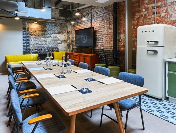 An industrial meeting room with all the kit: New Road Hotel1